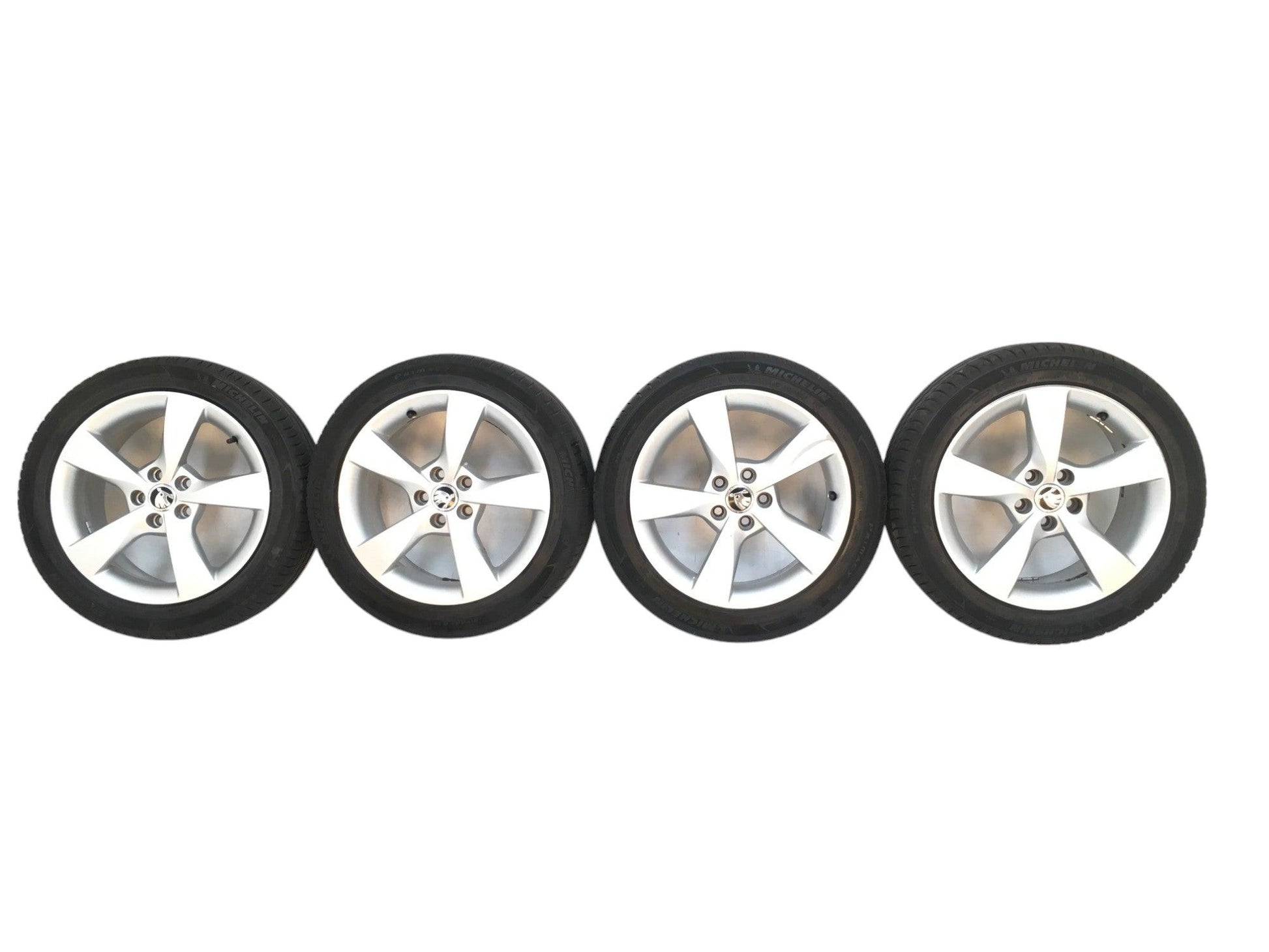 LLantas Skoda Rapid - 5JA601025A