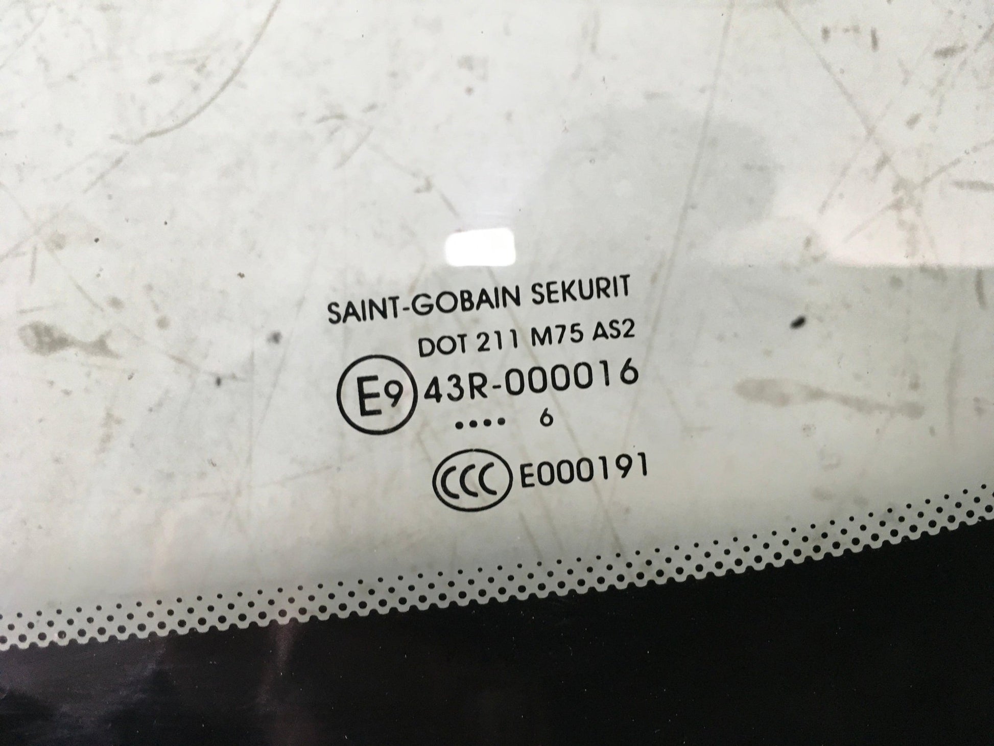 Luna trasera izquierda Berlingo Partner II - 43R000016