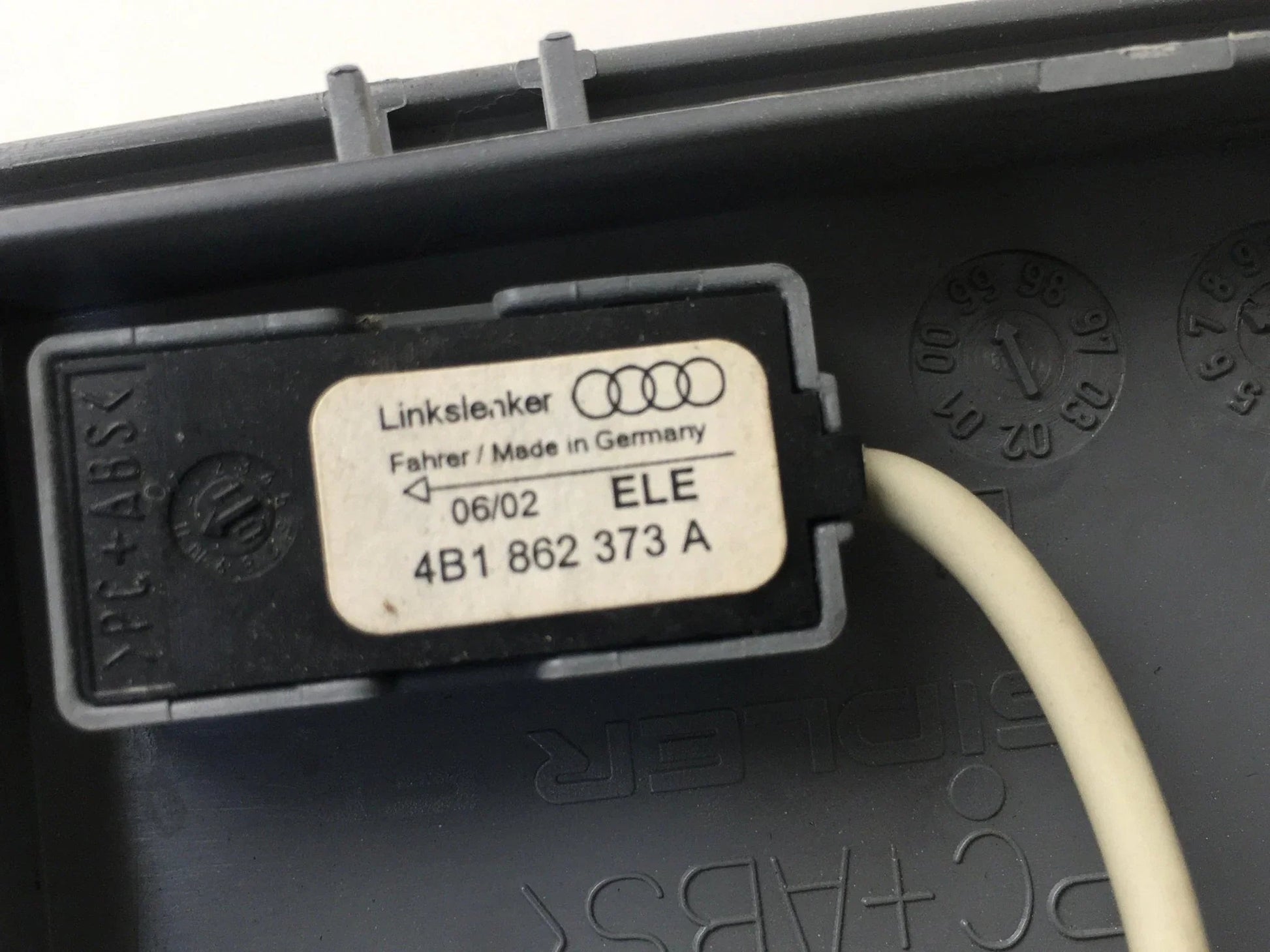 Luz techo interior Audi A6 C5 4B0947105C