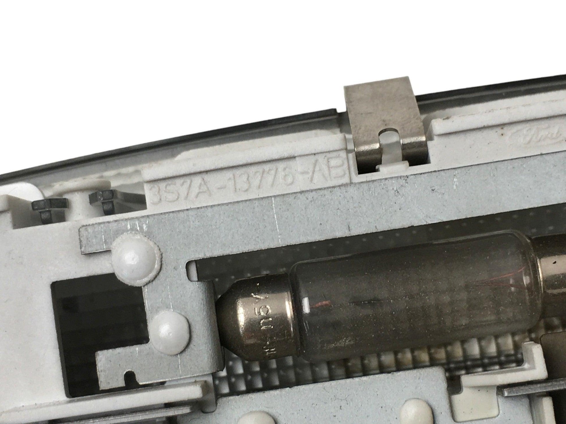 Luz techo interior Ford 3S7A13776AB - 3S7A13776AB