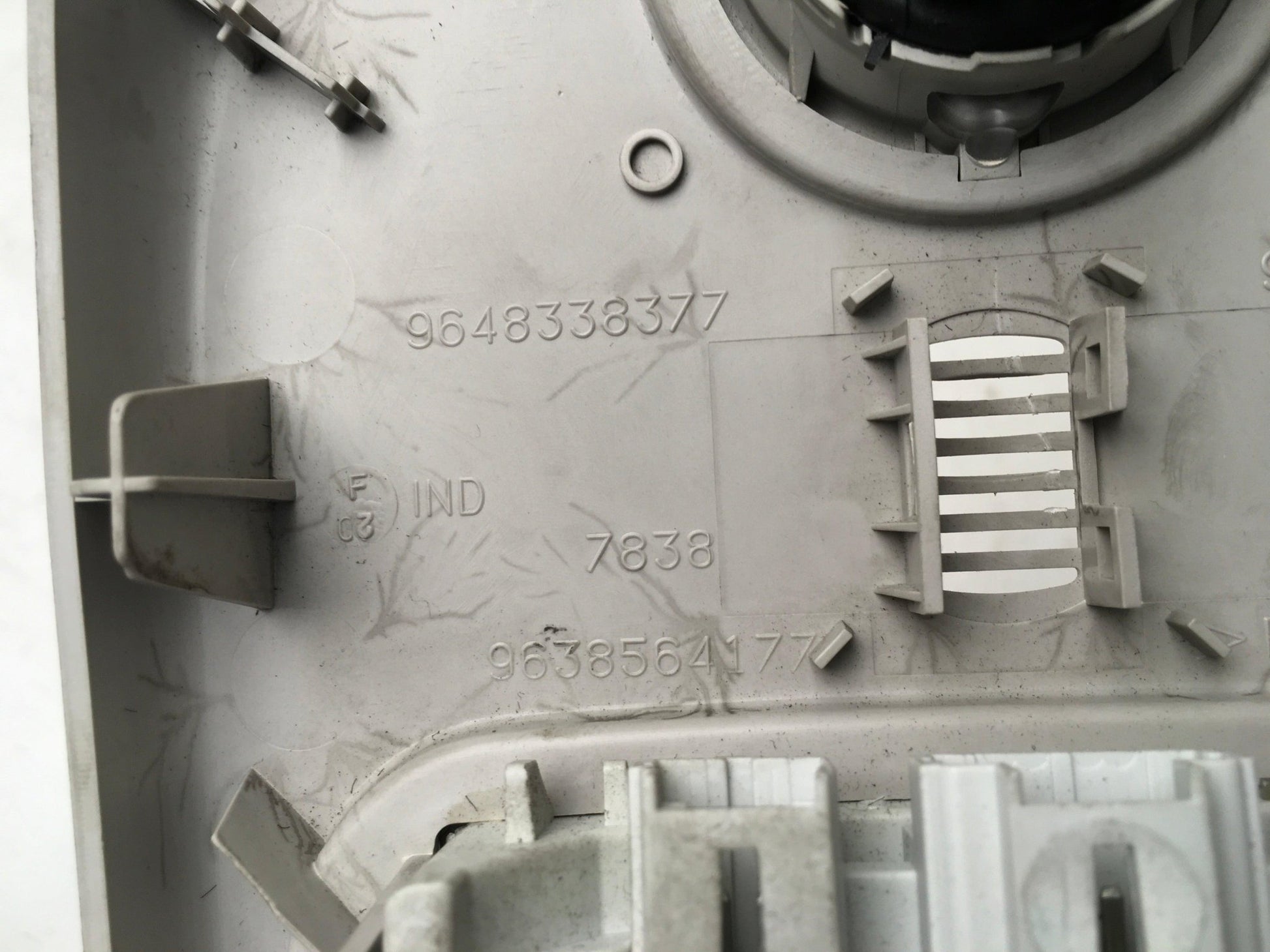 Luz techo Peugeot 407 - 9648338377