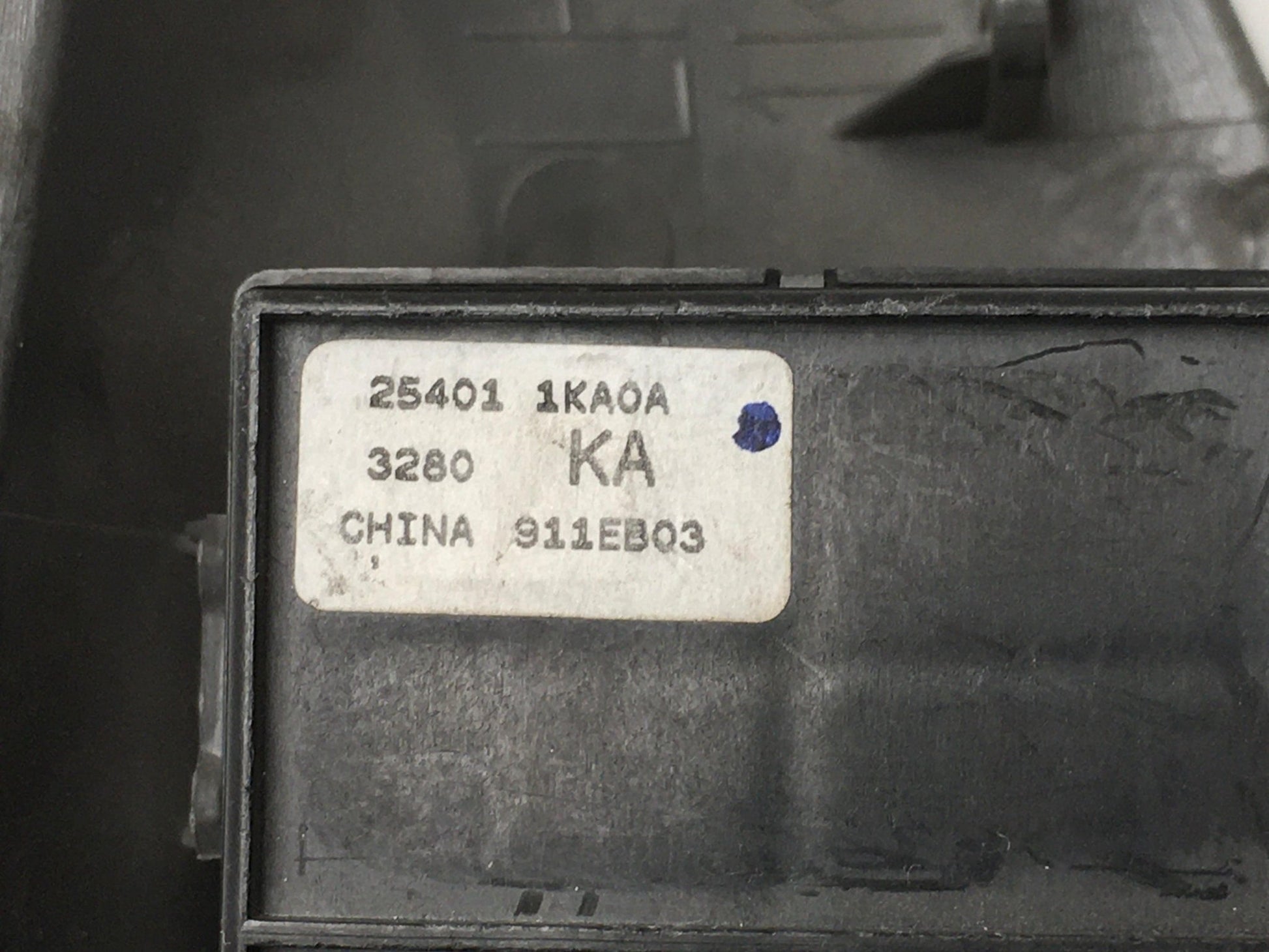 Mando elevalunas Nissan Juke 1 - 254011KA0A