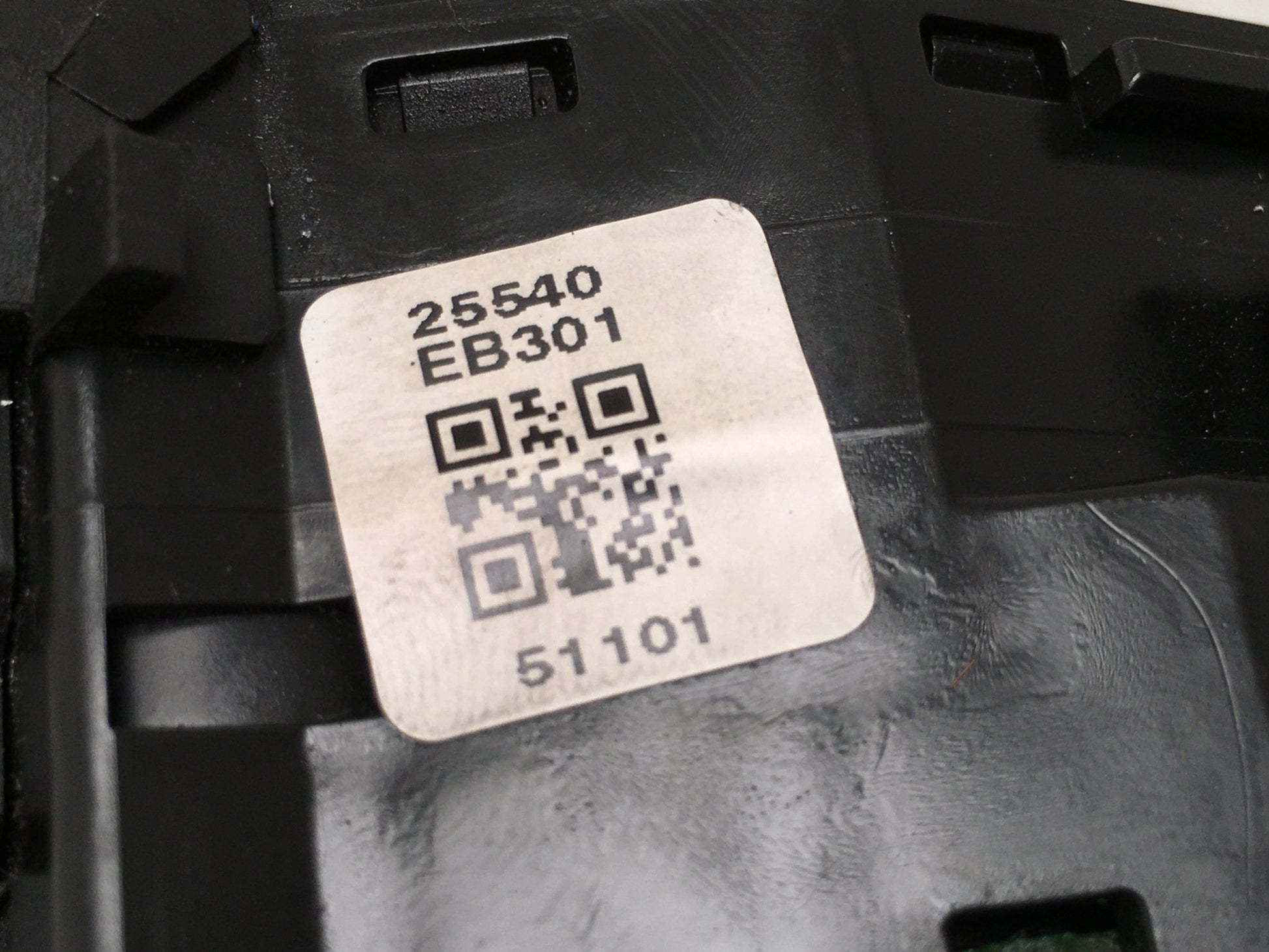 Mando Intermitentes Pathfinder R51 Navara D40 - 25540EB301