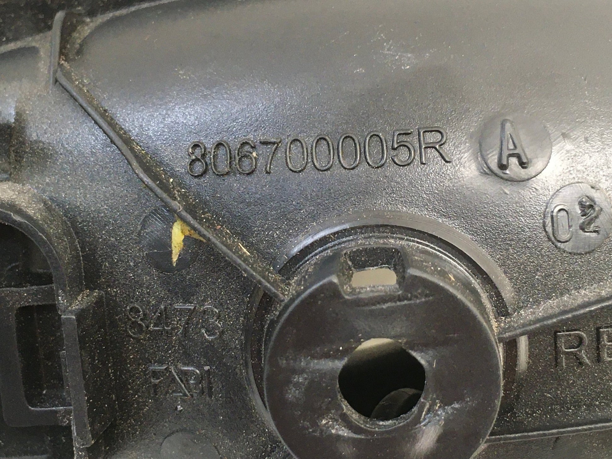 Maneta interior tra dcha Renault 806700005R - 806700005R _