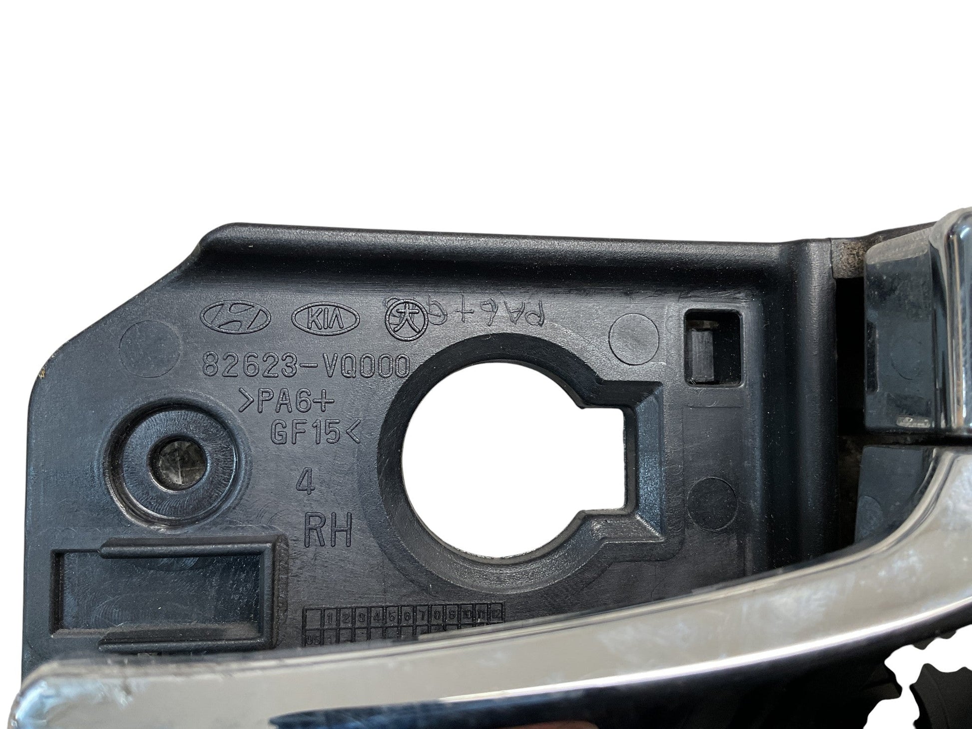 Maneta y Cerradura del dcha Kia Carnival 06 - 14 - 82623VQ000