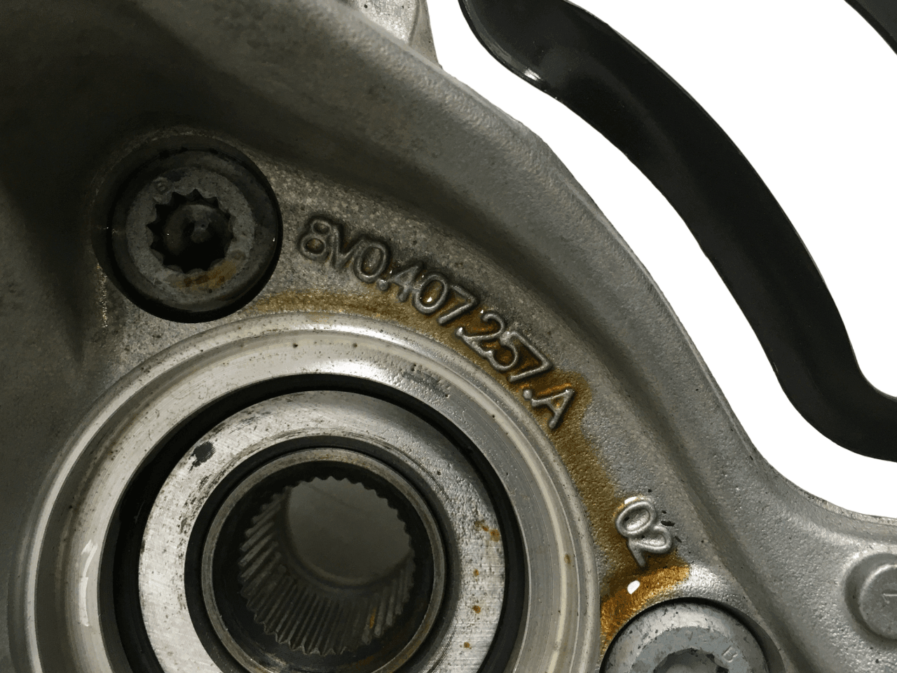 Mangueta del izq Audi A3 8V0615311B - 8V0407257A