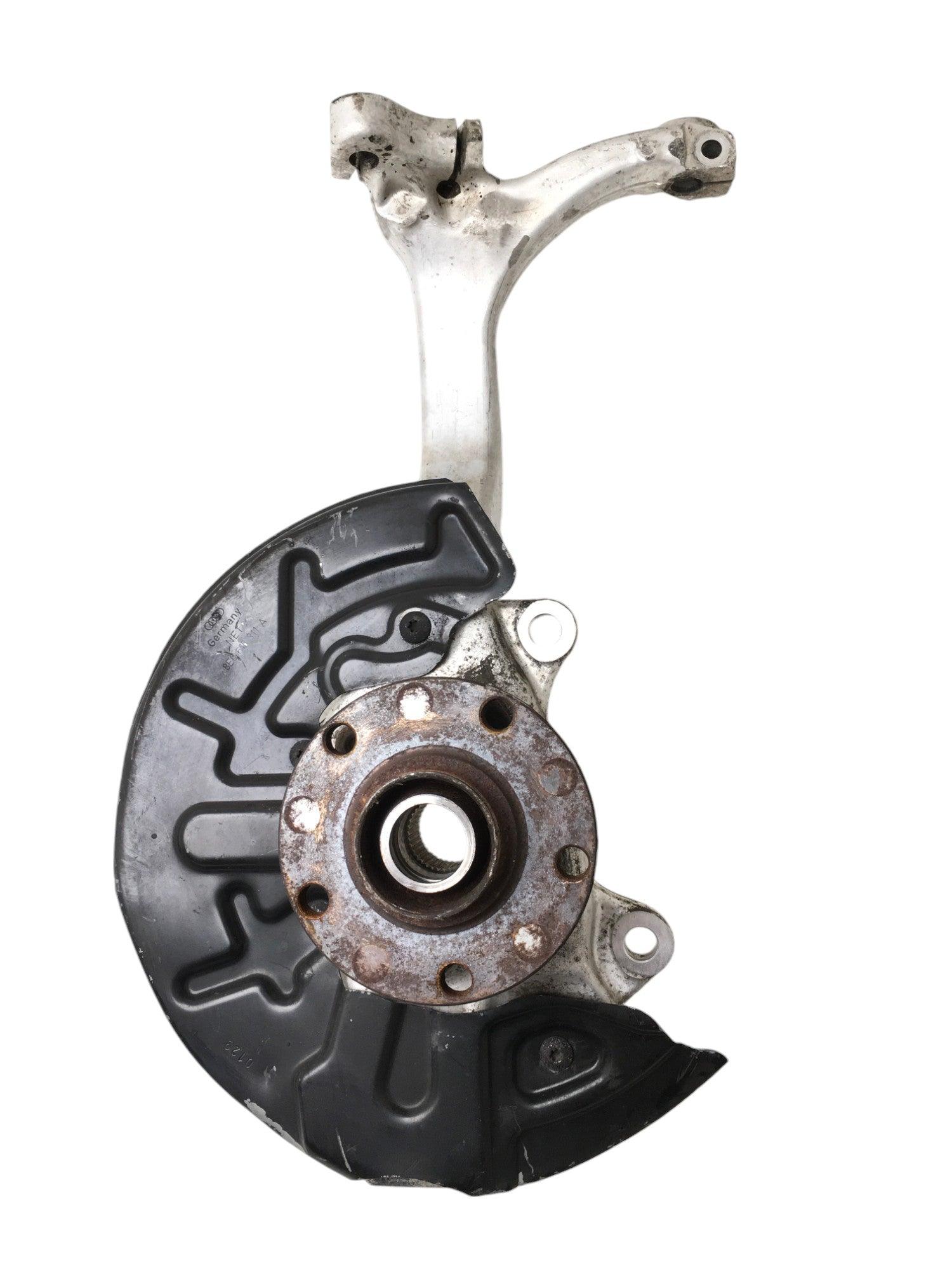 Mangueta del izq Audi A4 B7 - 