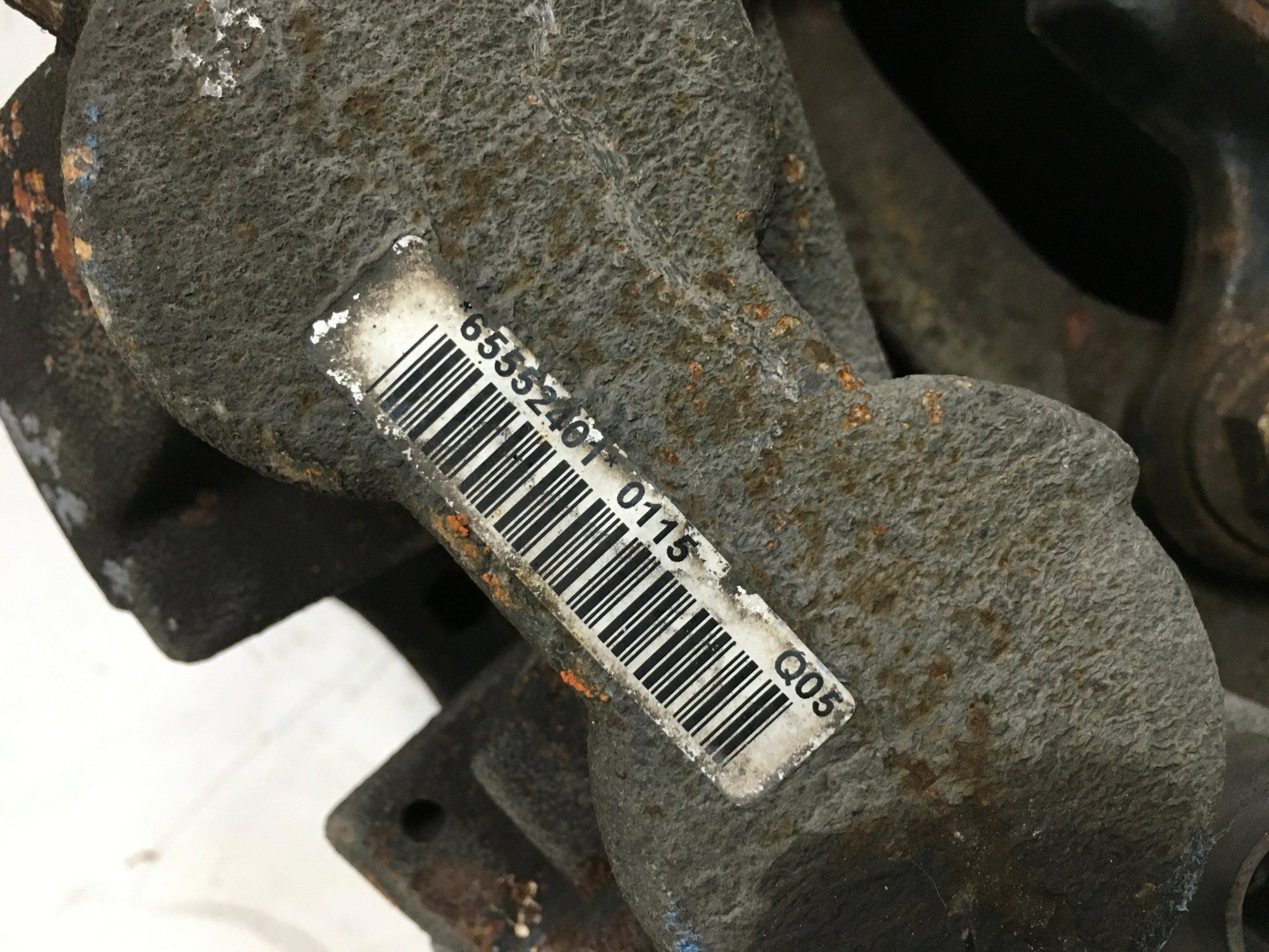 Mangueta del izq Mercedes W164 - 02060642