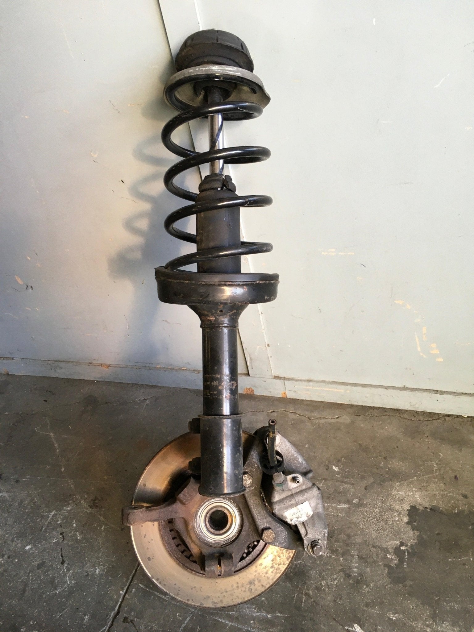 Mangueta del izq para Renault Kangoo I 8200150222 - 8200150222