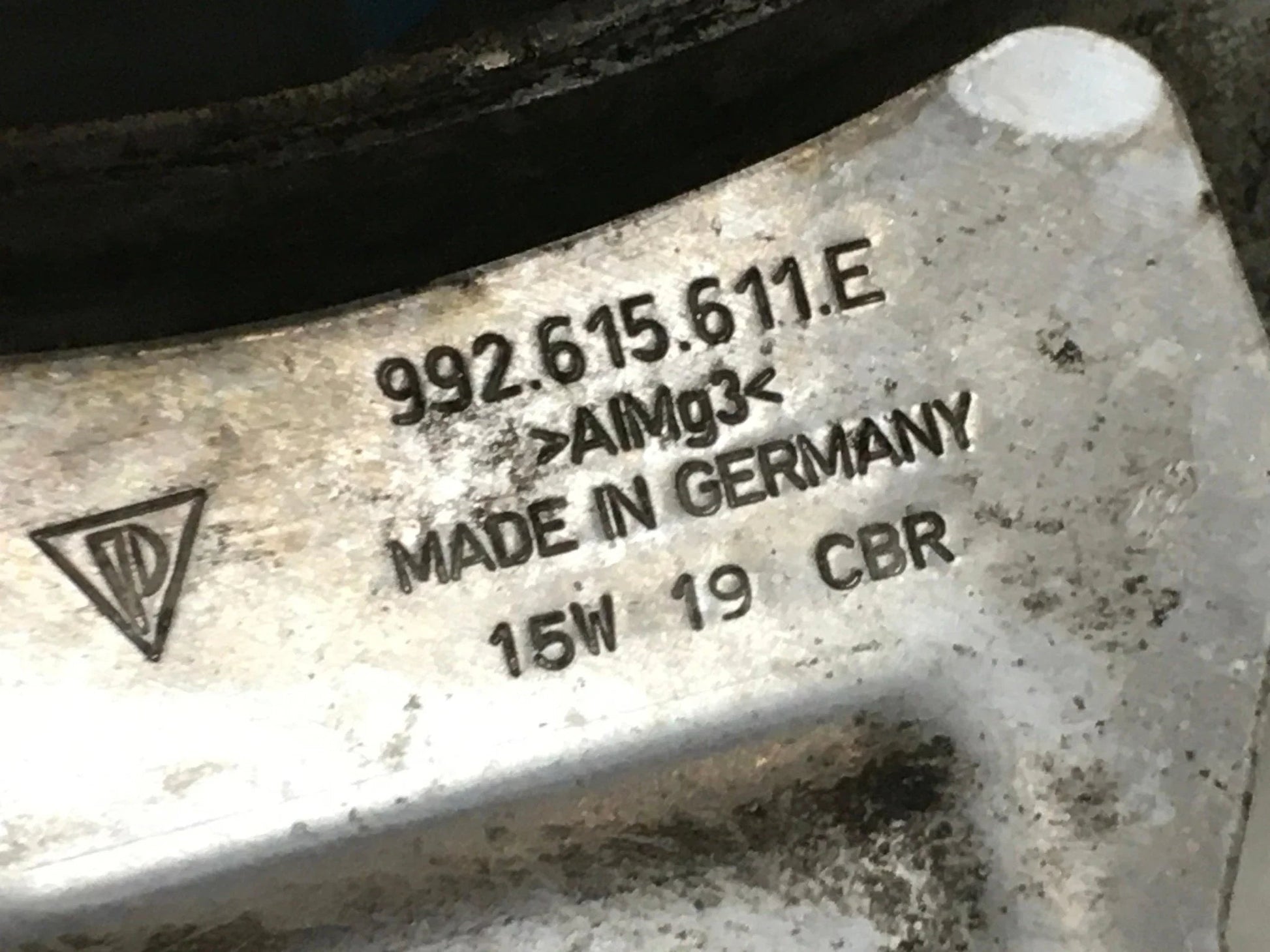 Mangueta trasera derecha Porsche 911 992 4S