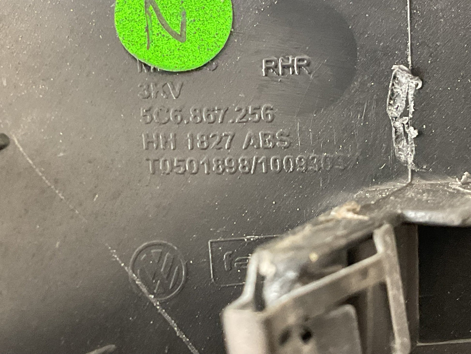 Manija tra dcha VW Jetta VI - 5C6867256