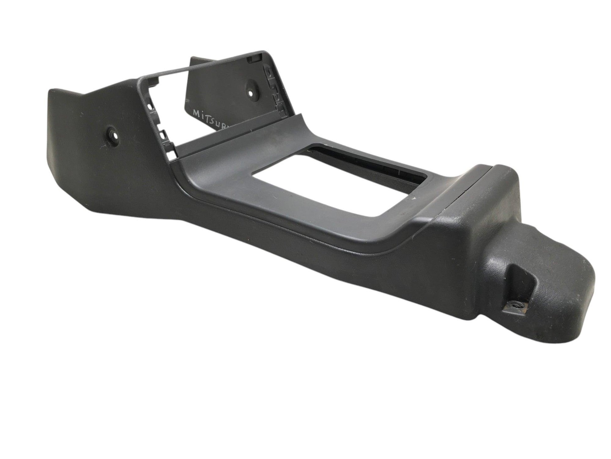 Marco Consola central Mitsubishi L200 K6/7 - MR117618