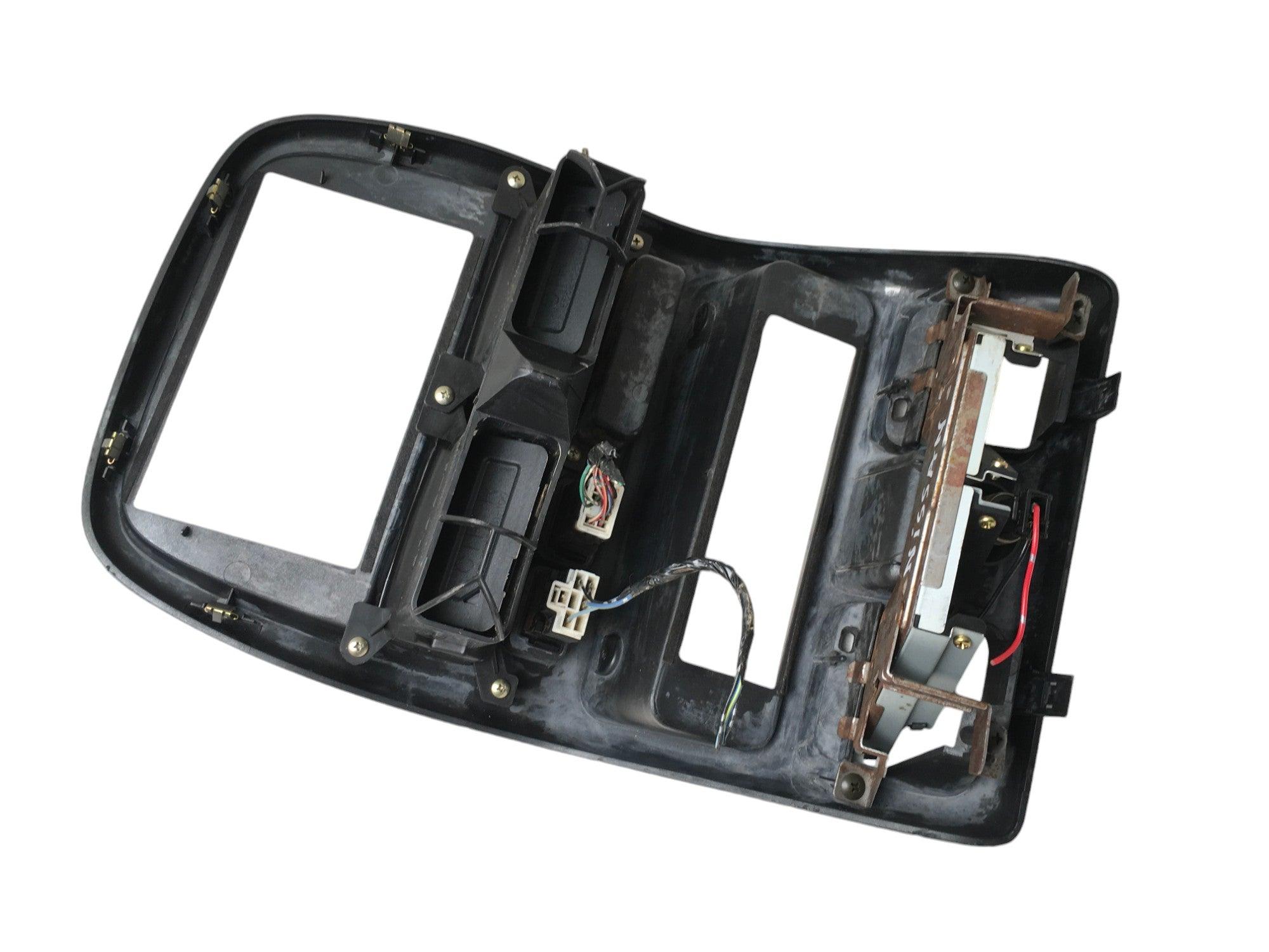 Marco consola central Nissan Navara D22 - 68750VJ200