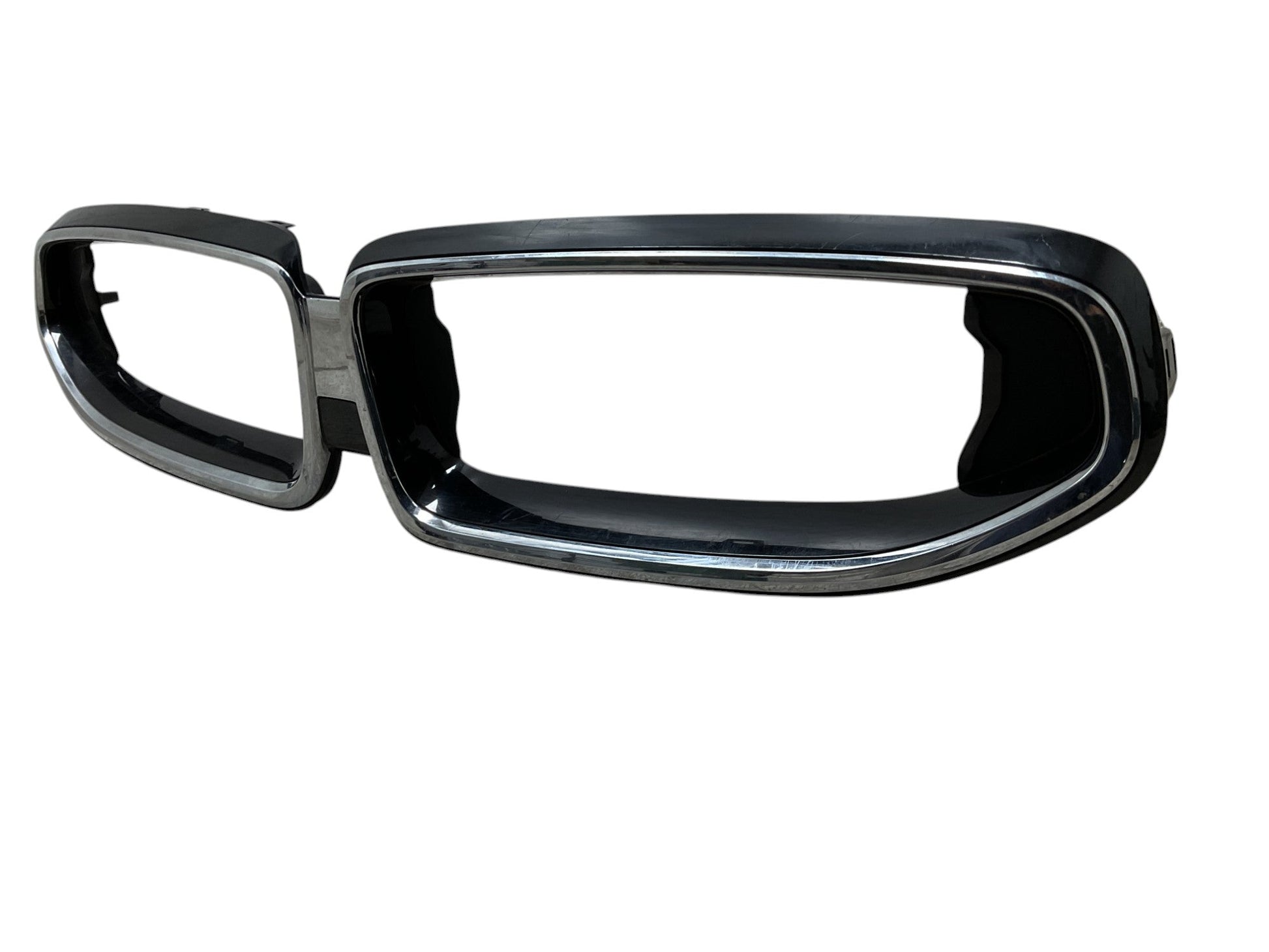 Marco Rejilla Radiador BMW 2 2022-2025 - 5113117396