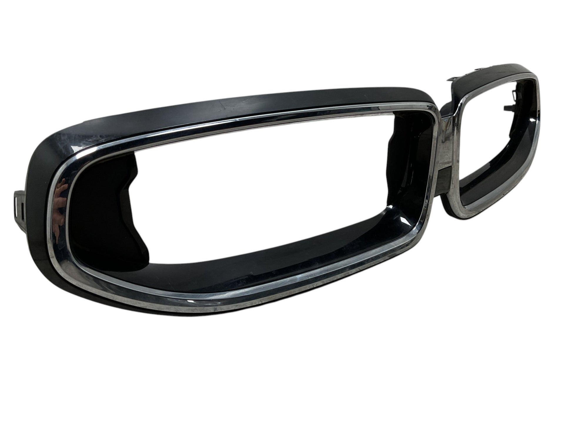 Marco Rejilla Radiador BMW 2 2022-2025 - 5113117396