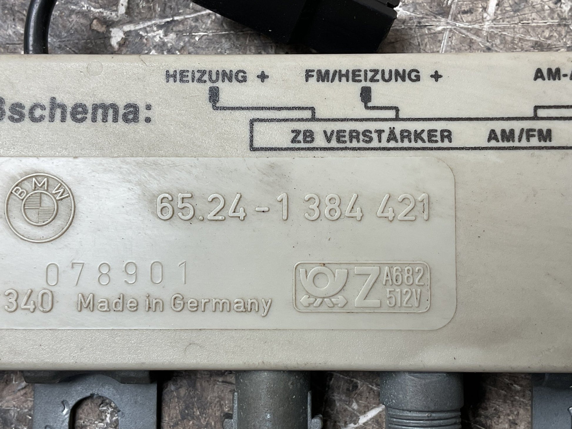 Modulo Amplificador Antena BMW 5 88 - 96 - 65241384421