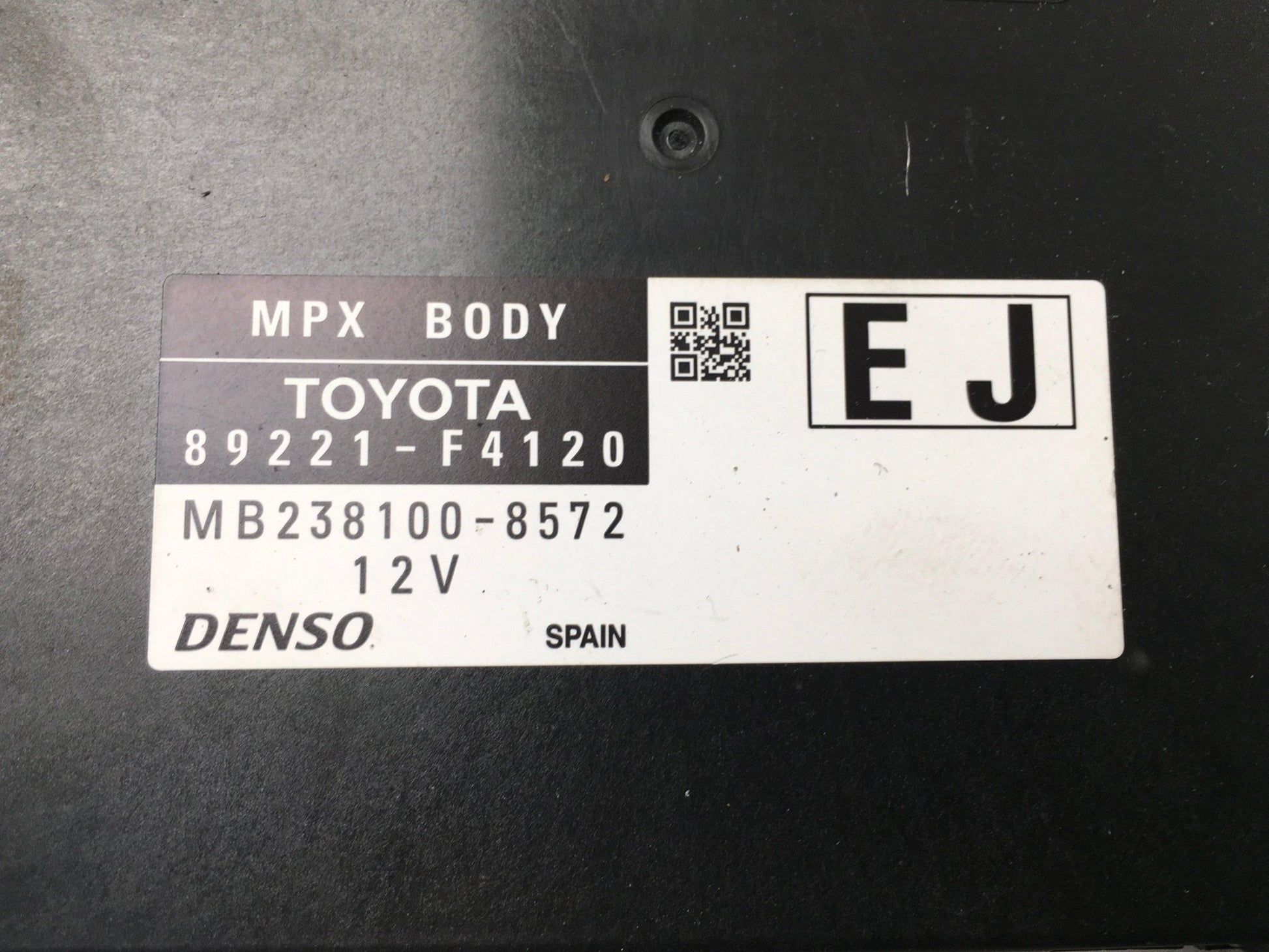 Modulo Caja Fusibles Toyota C - HR - 89221F4120