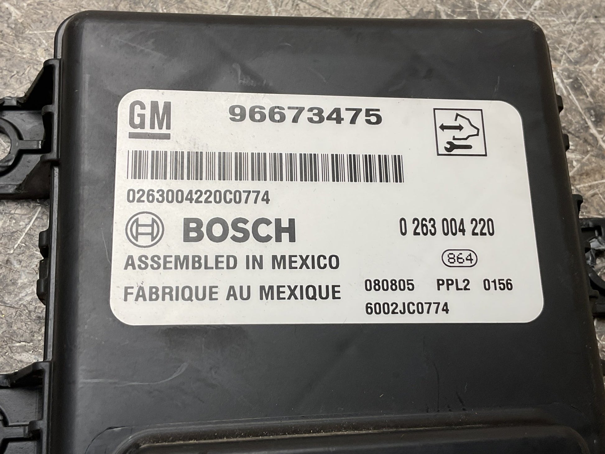 Modulo Estacionamiento Antara Captiva 06 - 18 - 96673475