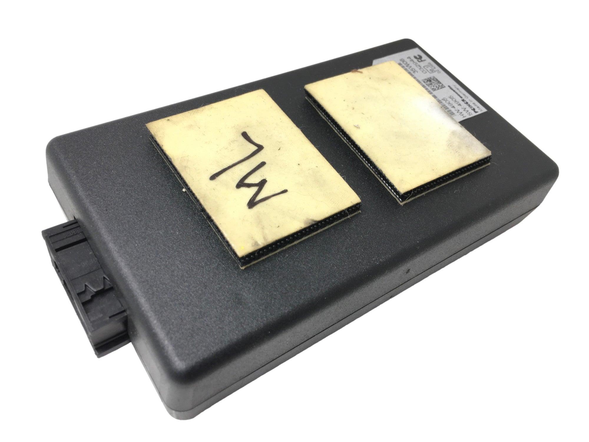 Modulo iPod Mercedes B67824232 - B67824232