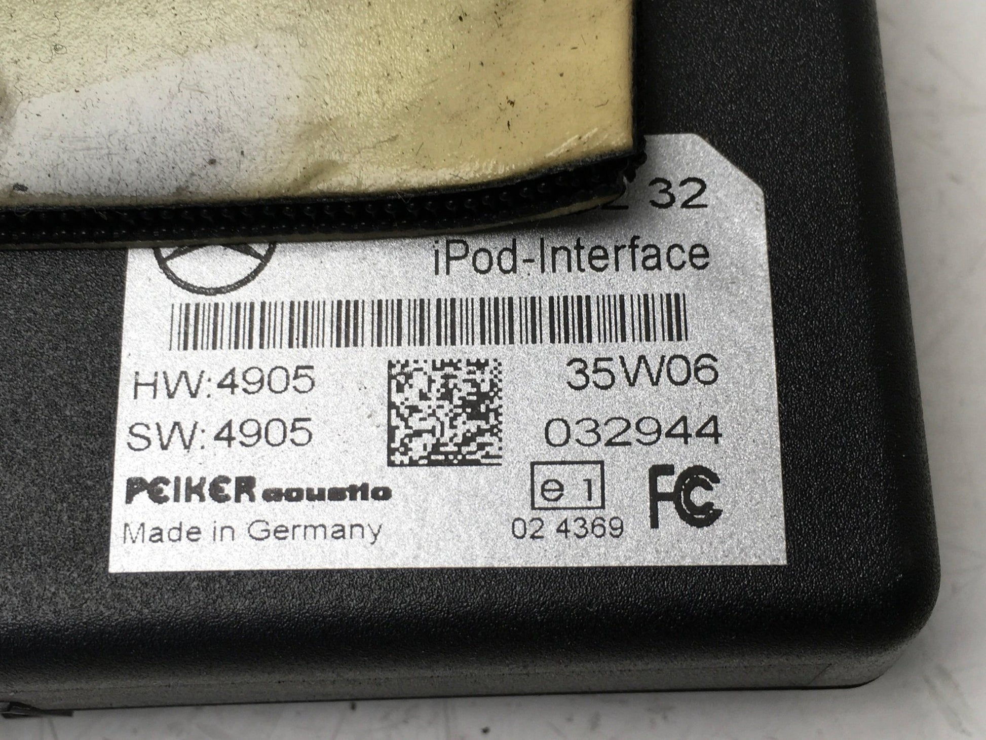 Modulo iPod Mercedes B67824232 - B67824232