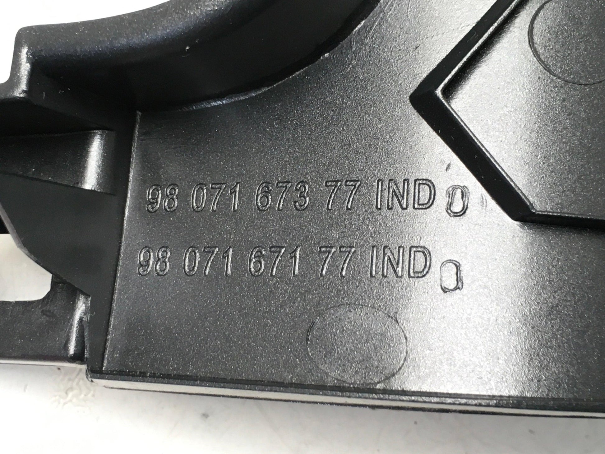 Moldura Climatizador Peugeot 3008 I - 9807167377