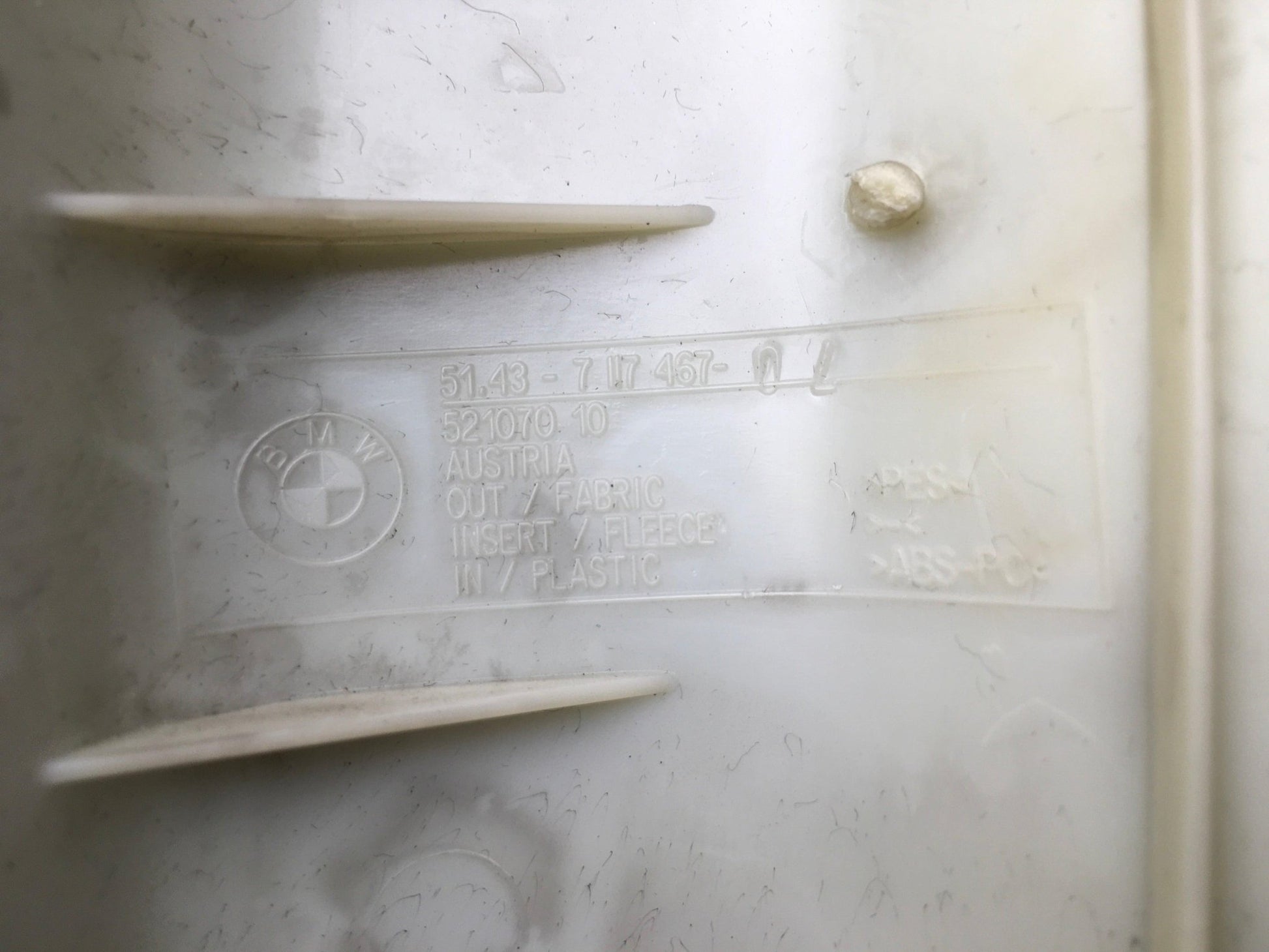 Moldura columna derecha BMW E92 - 51437117467