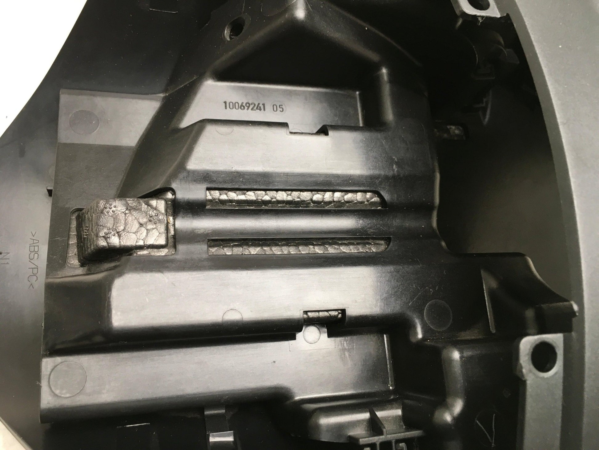 Moldura Columna direccion BMW F20 F30 - 10069241