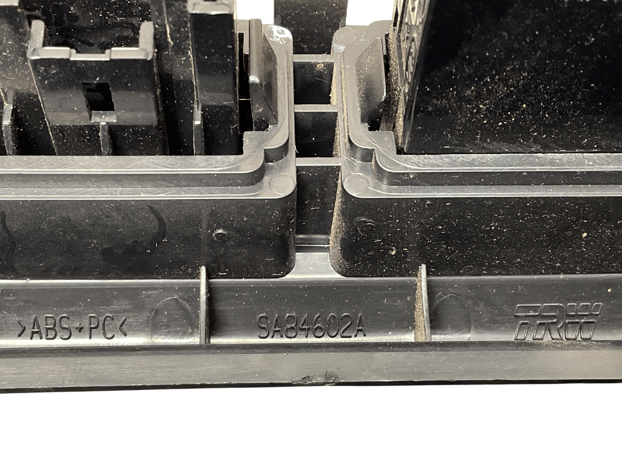 Moldura Consola central KIA Picanto 04-11 - SA84602A