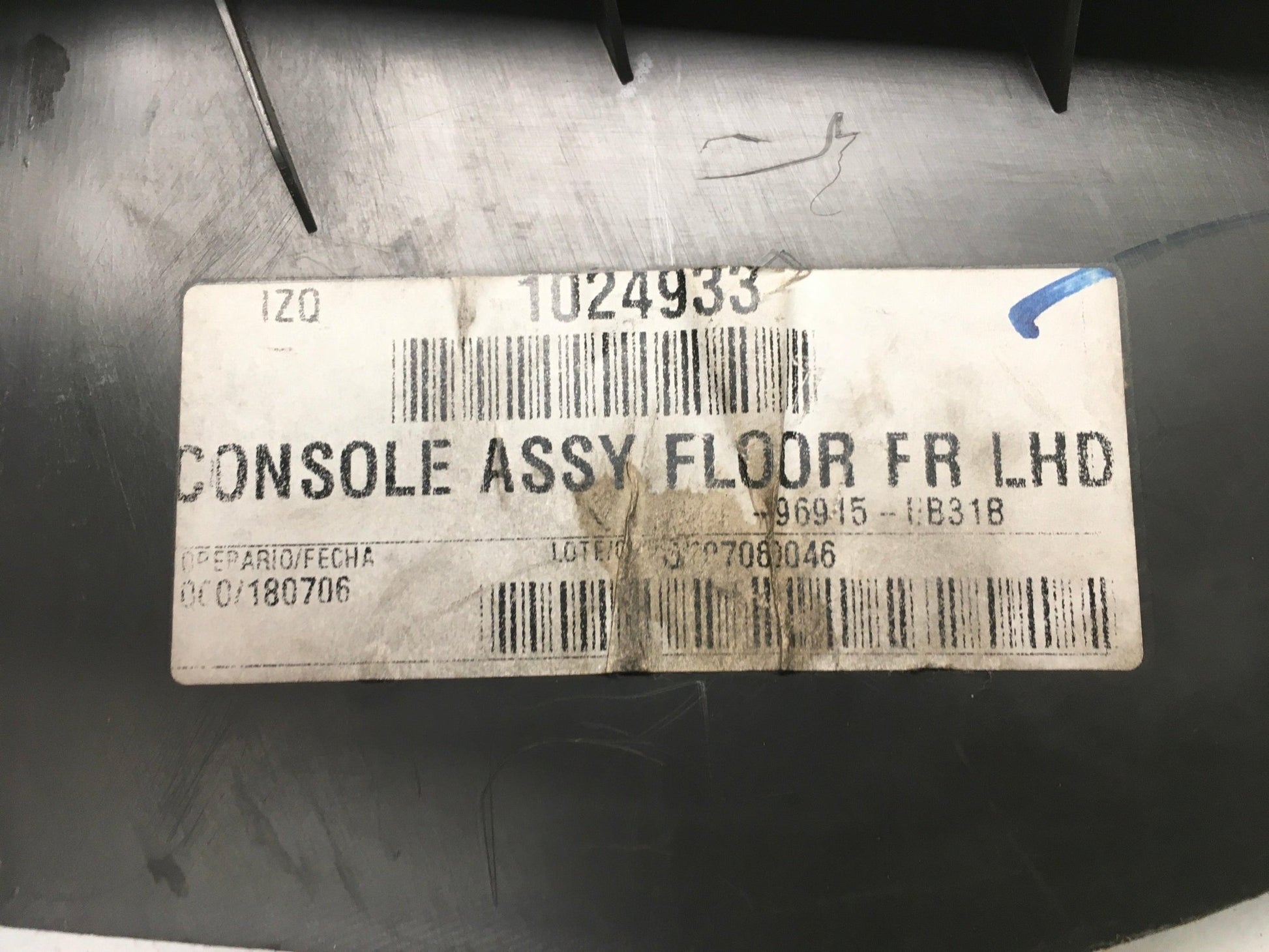 Moldura Consola central Nissan Frontier 2 - 96915EB302