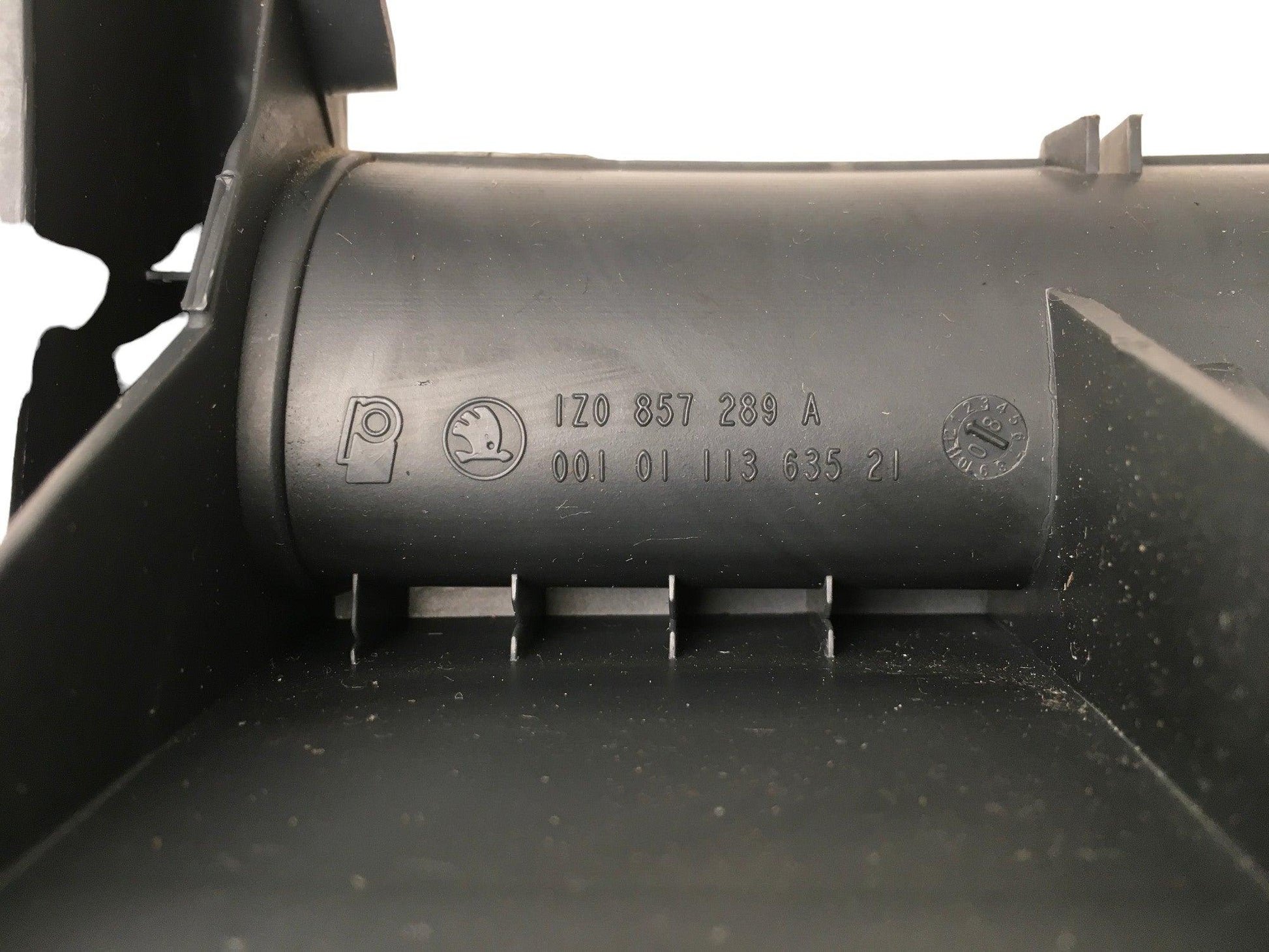 Moldura Consola central Skoda Octavia II 1Z - 1Z0857289A