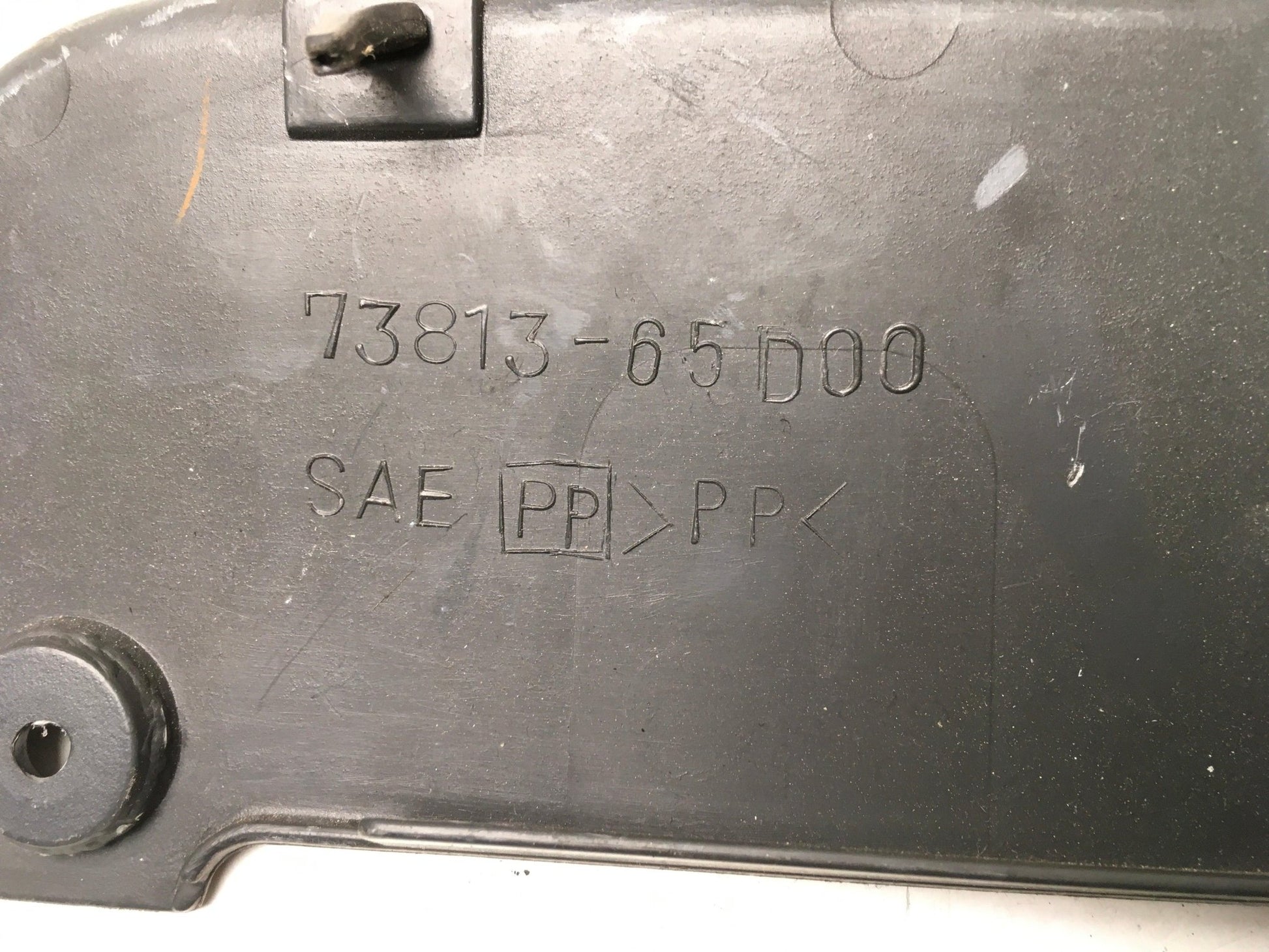 Moldura consola central Suzuki GR Vitara I - 7381365D00