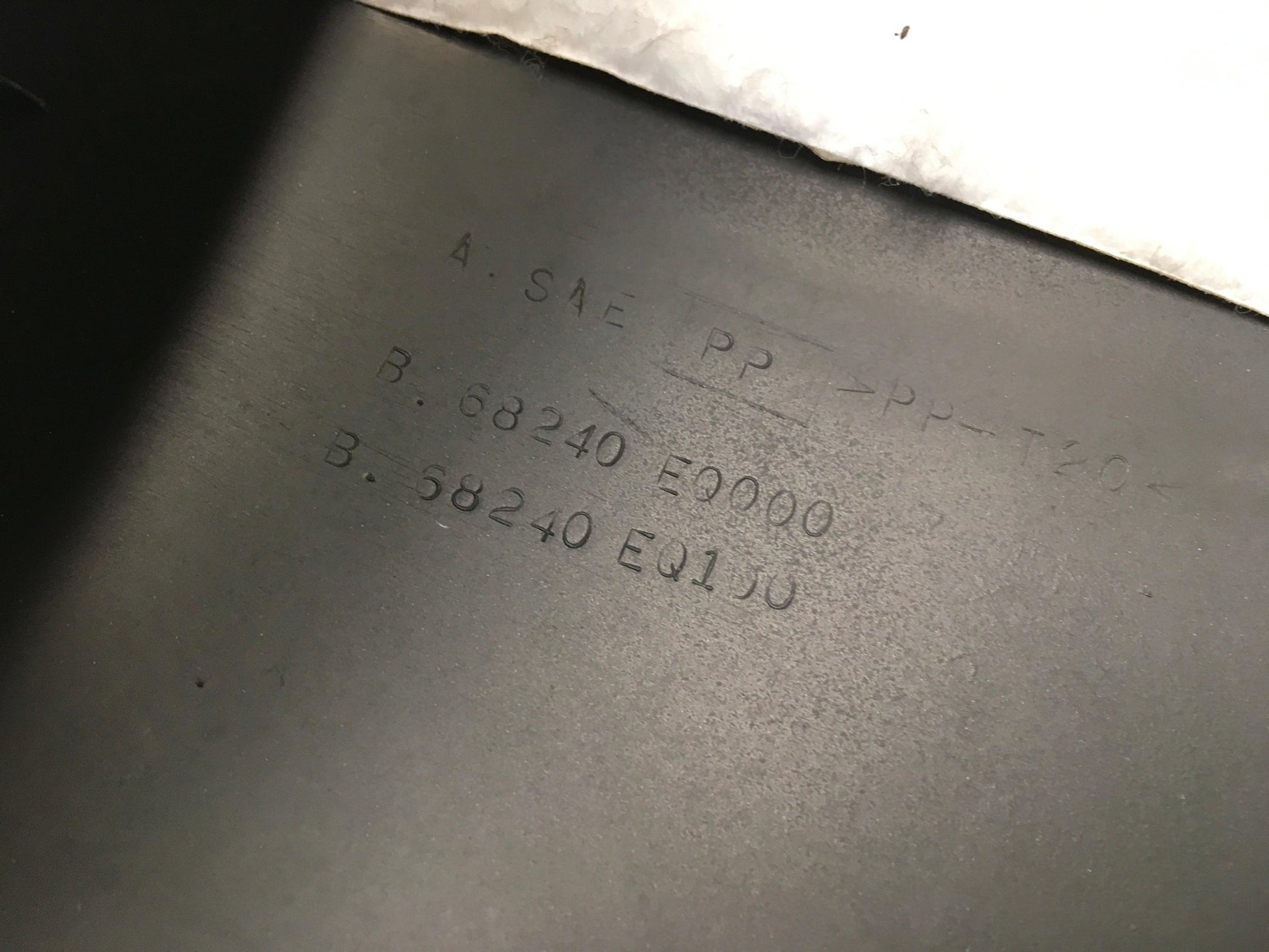 Moldura Cuadro instrumentos Nissan X - trail T30 - 68240EQ000