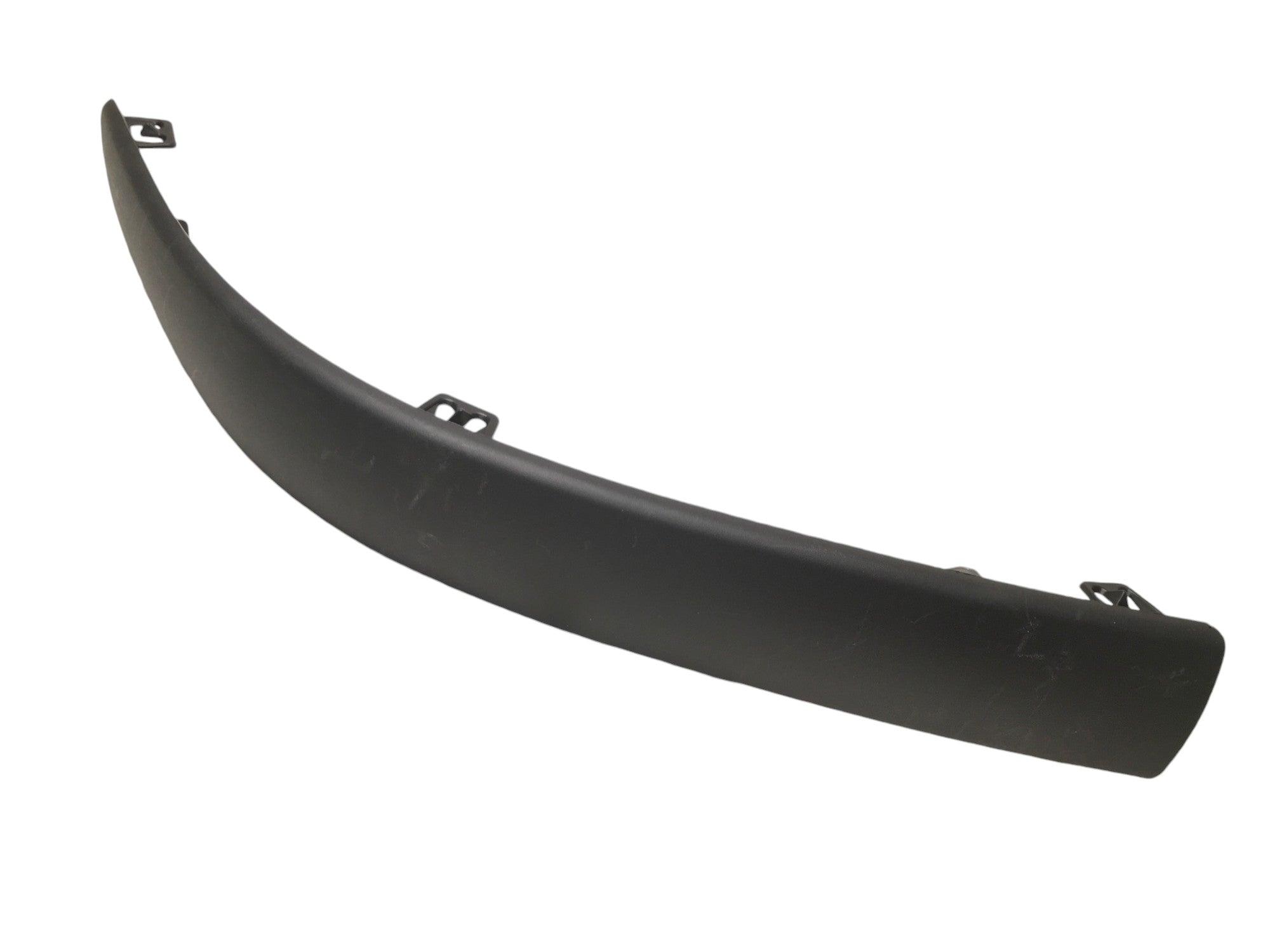 Moldura dcha paragolpes trasero Renault Megane I - 7700427577