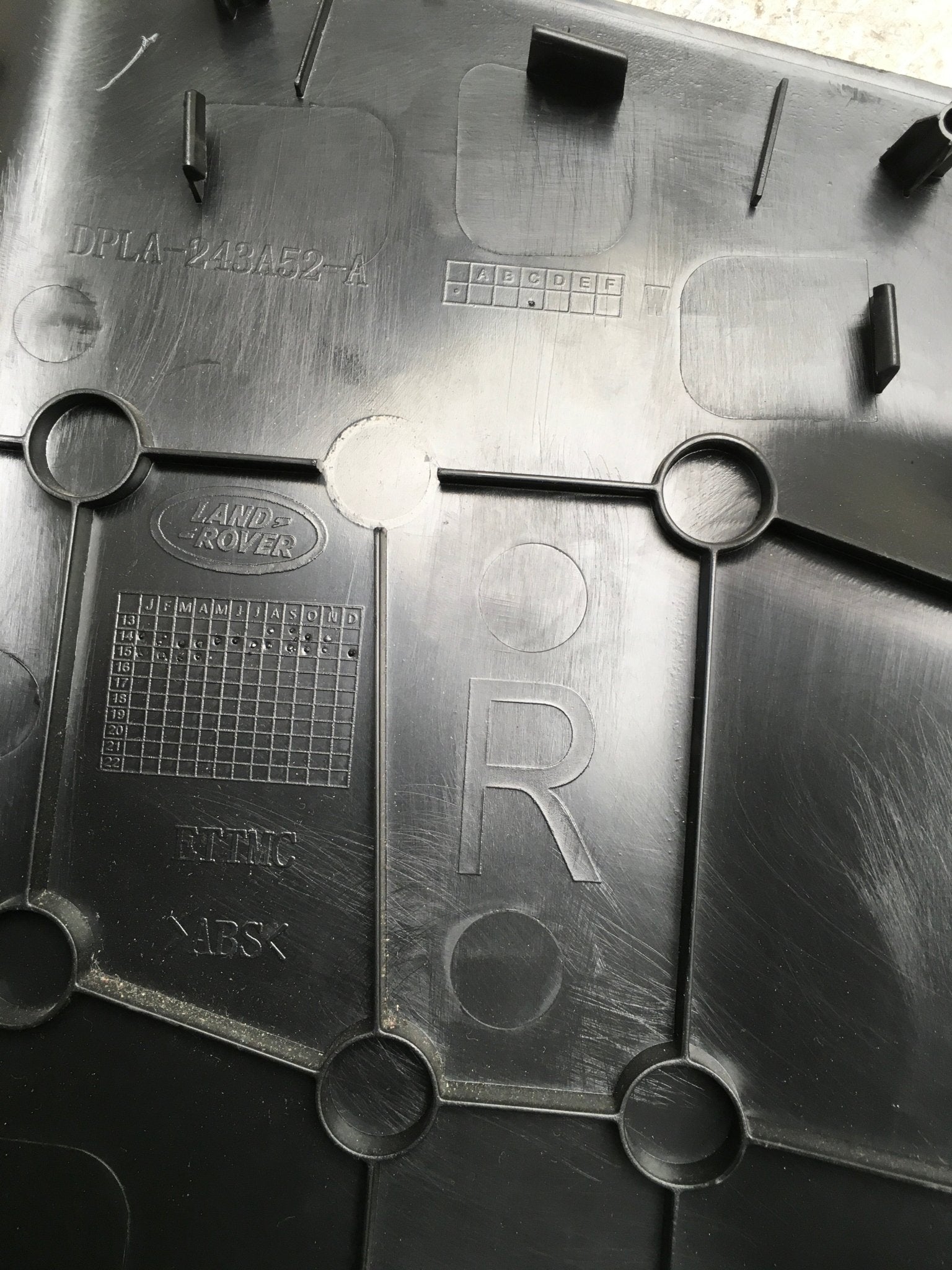 Moldura dcha Pilar B Range Rover Sport II L494 - DPLA243A52A