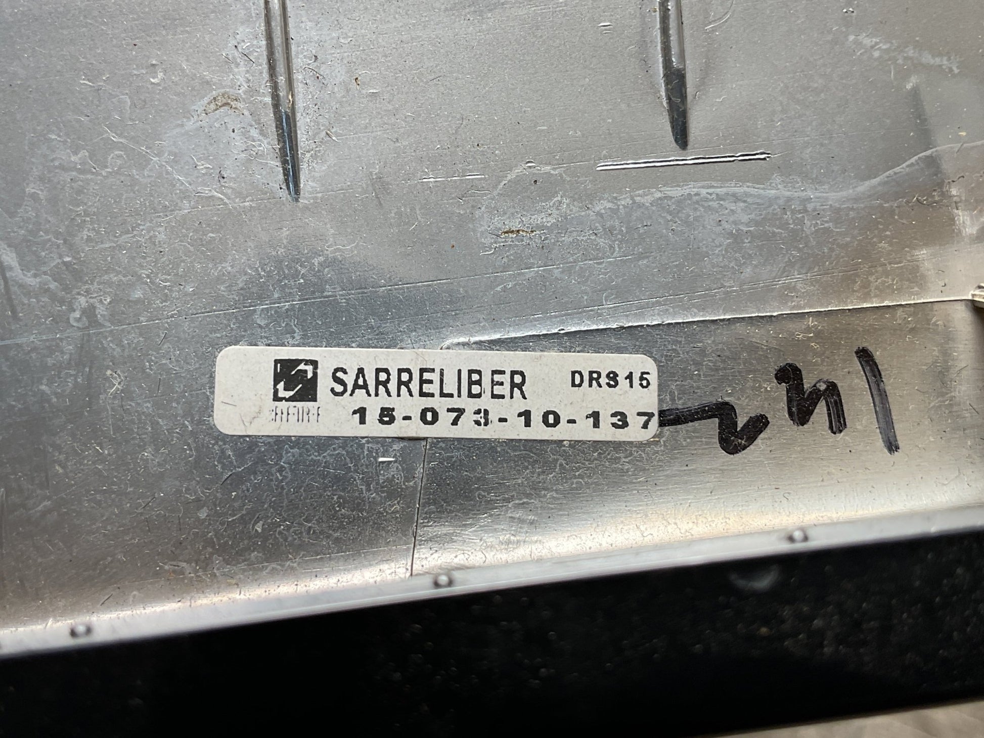 Moldura Embellecedora dcha consola Range Rover Sport 13 - 22 - JK62044E06AD