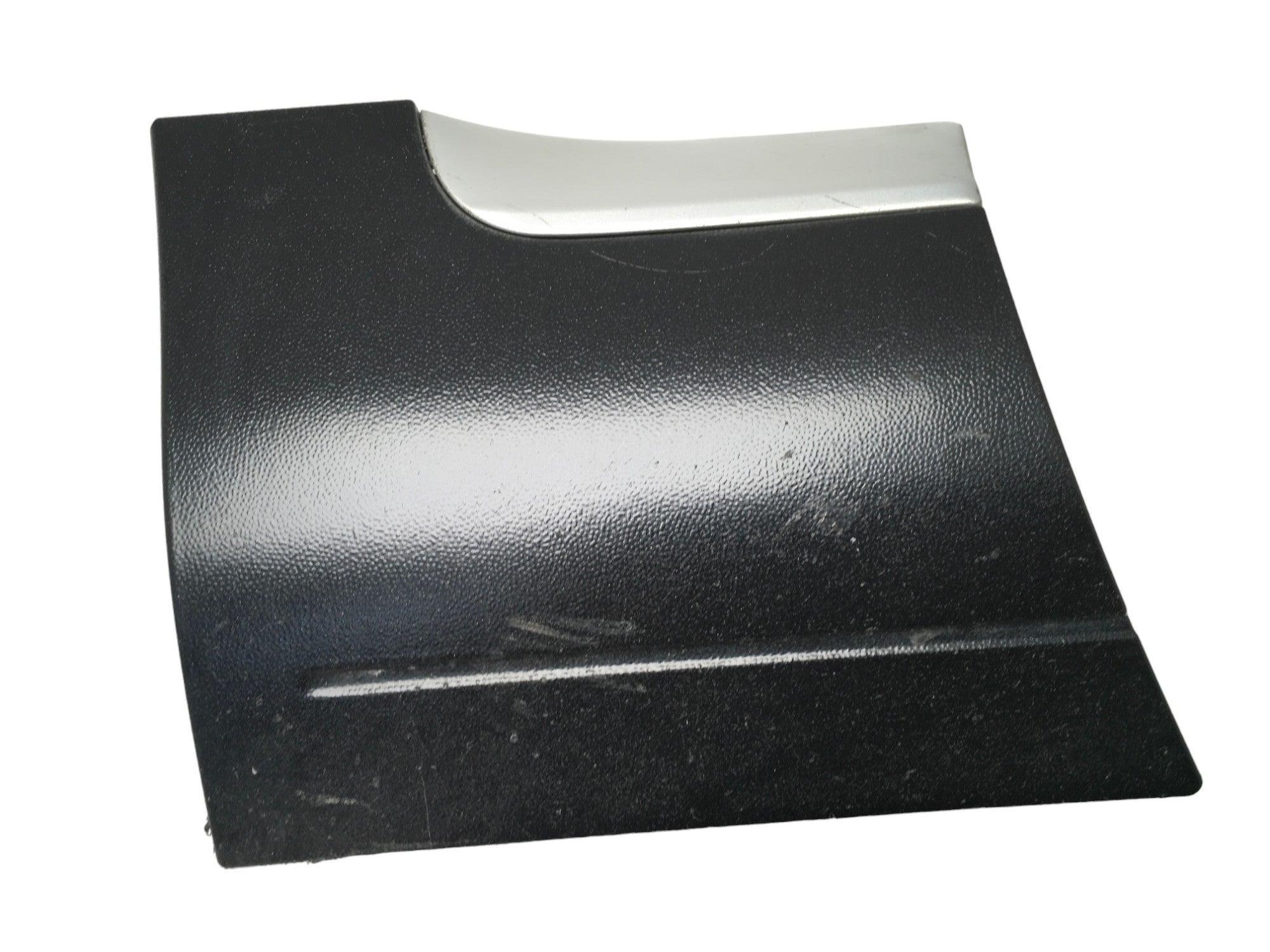 Moldura guardabarros del izq Porsche Cayenne 955 - 7L5854959F