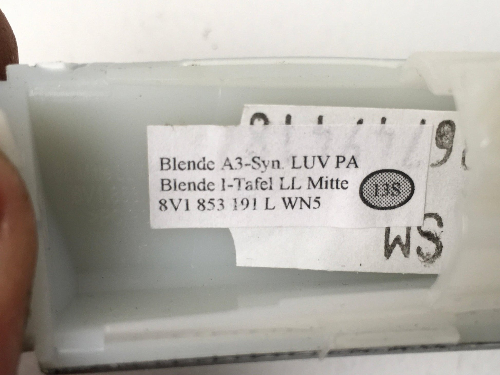 Moldura interior Audi RS3 8V 8V1853191L - 8V1853191L