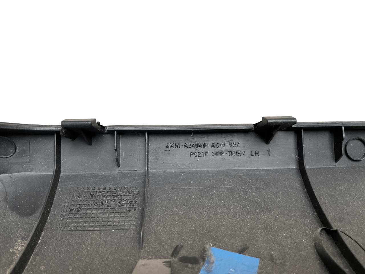 Moldura interior del izq Focus 05 - 11 - 4M51A24049ACW