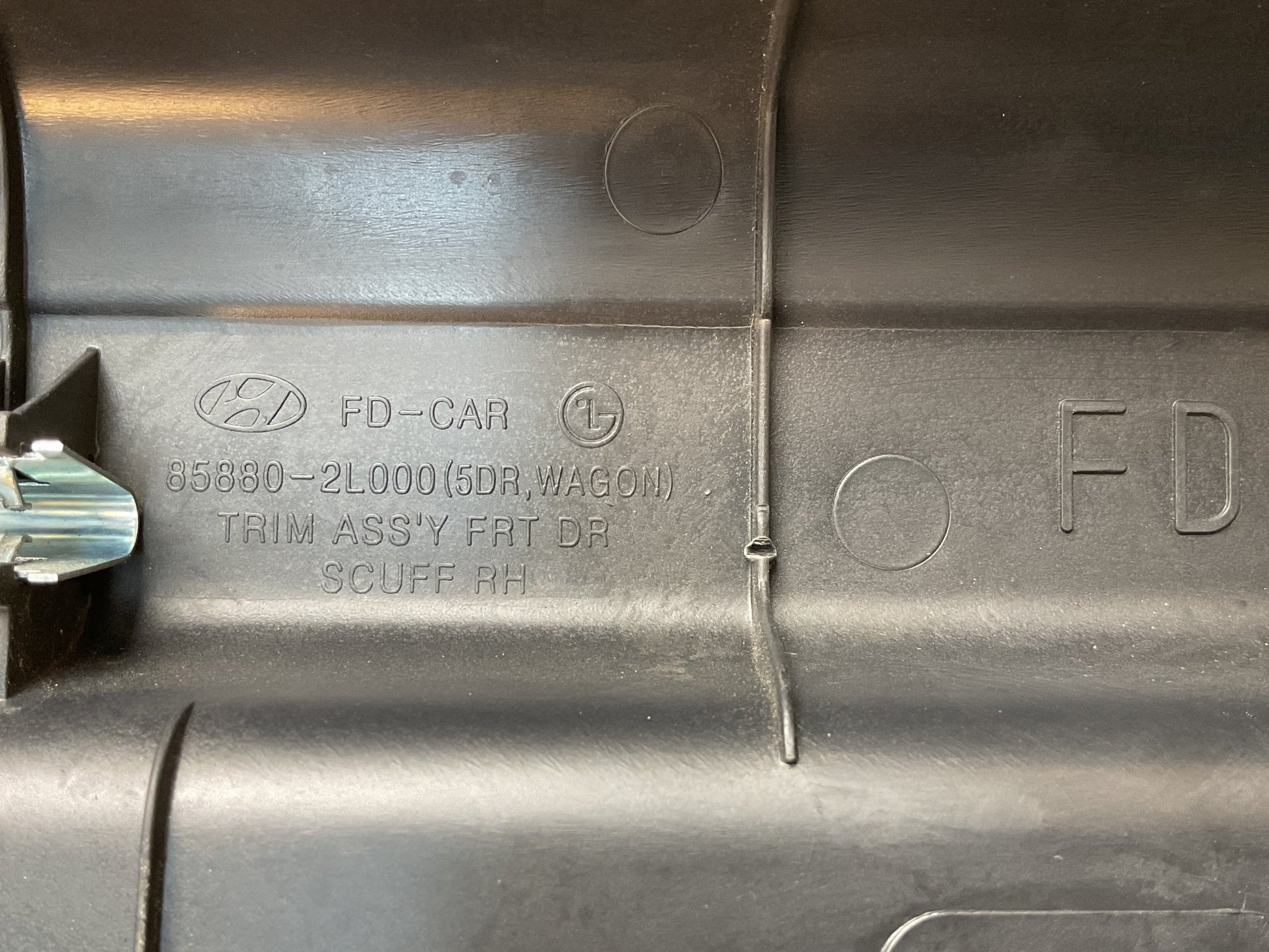 Moldura interior puerta del dcha Hyundai i30 07 - 12 - 858802L000