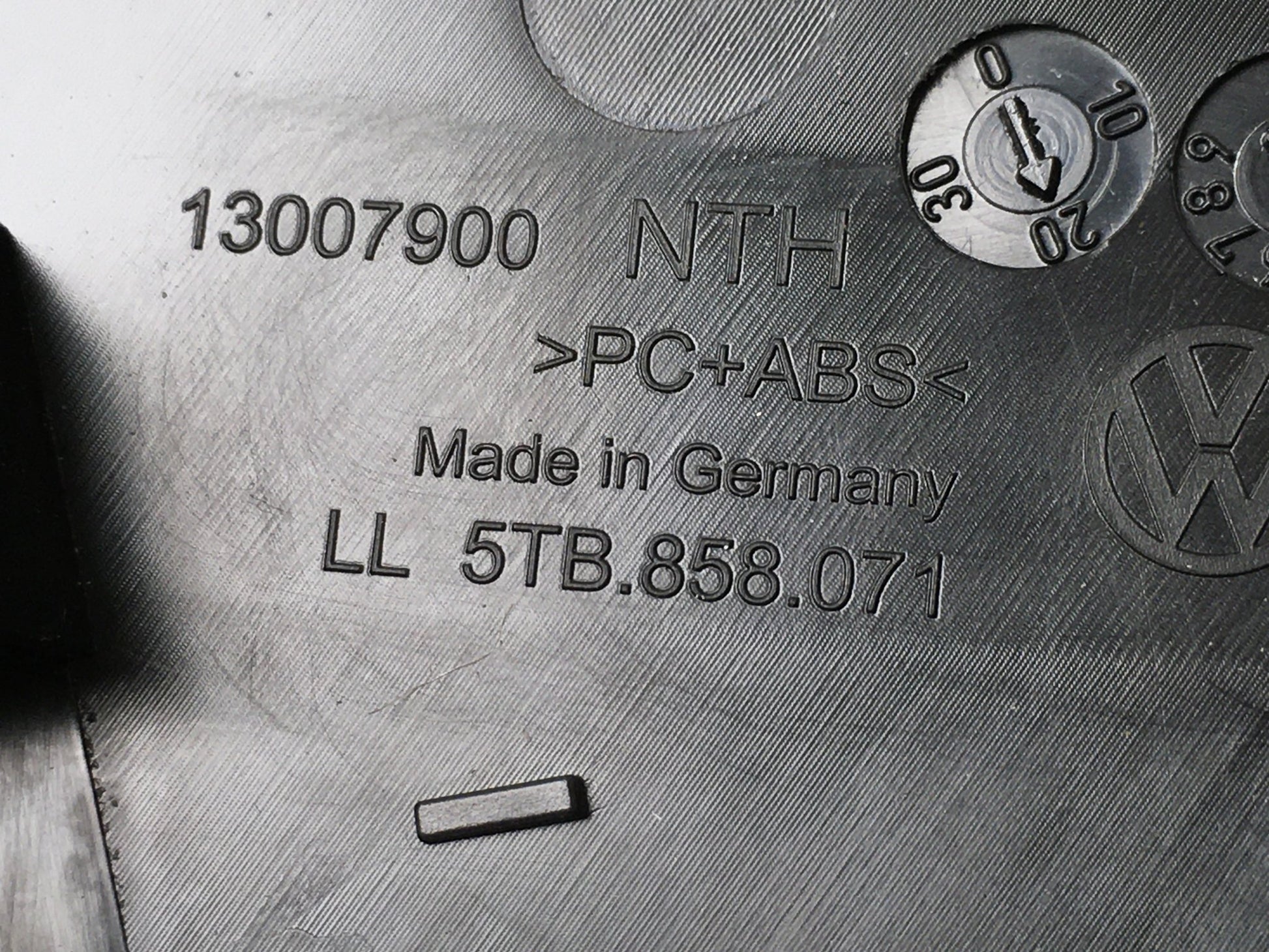 Moldura interior VW Touran 5T - 5TB858071