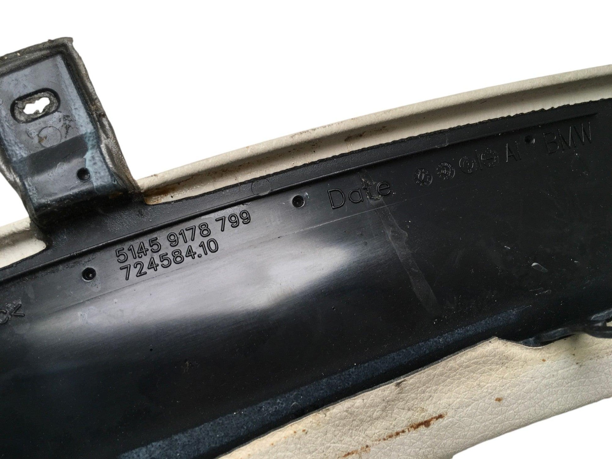 Moldura izq Consola central BMW F07 - 51459178799