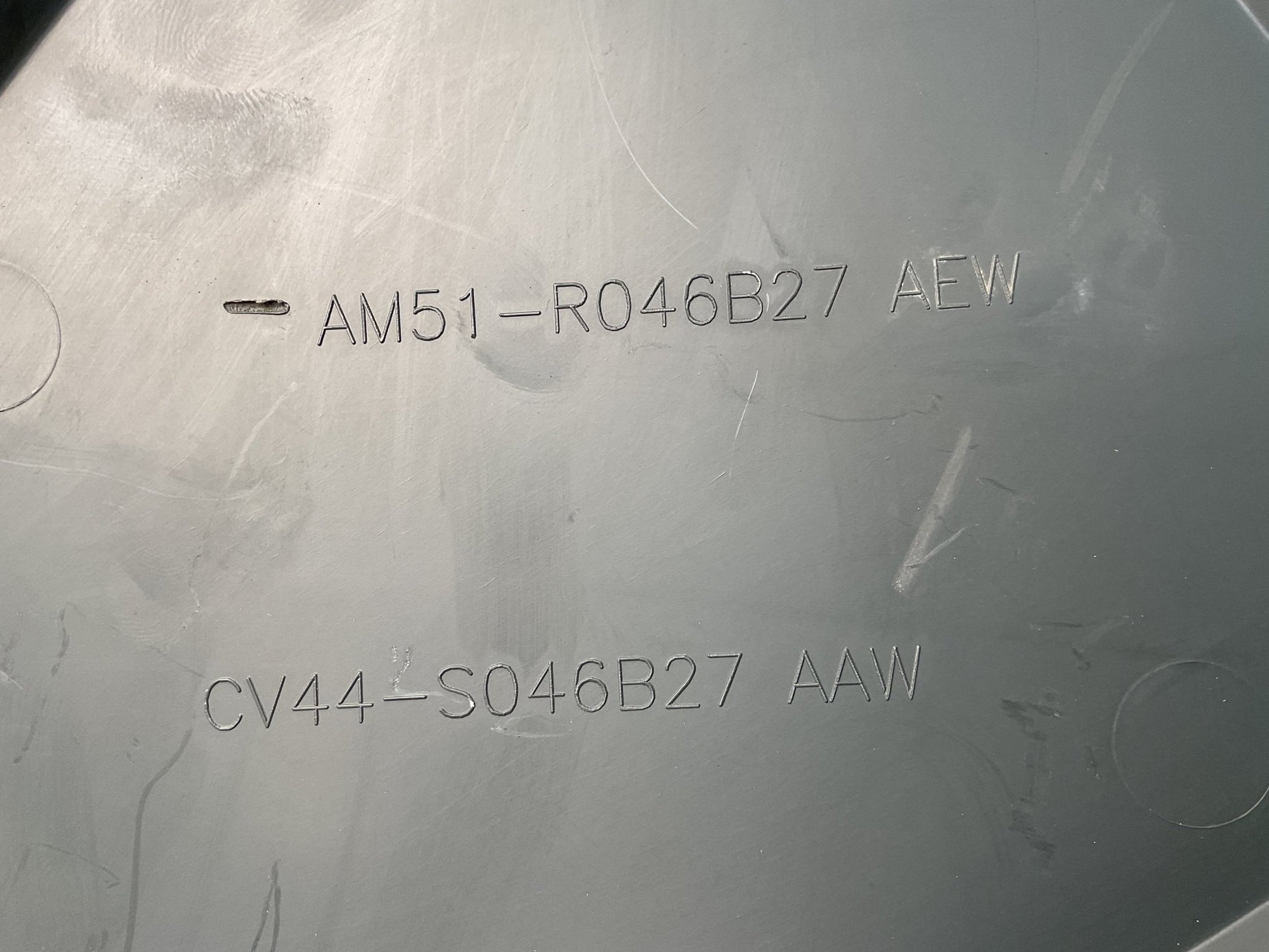 Moldura izq consola central Ford C - Max 2010 - 2019 - AM51R046B27AEW