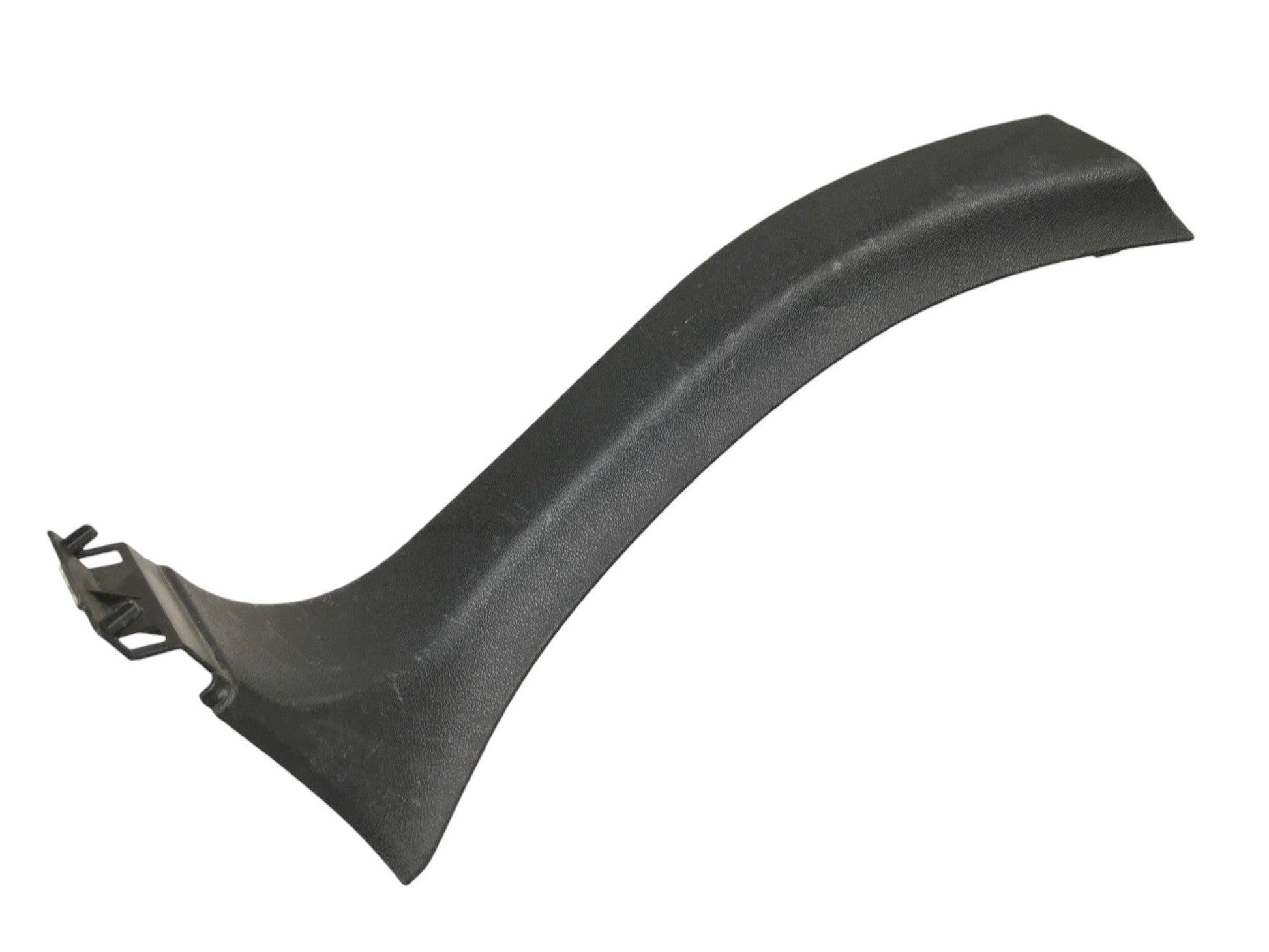 Moldura izq maletero Porsche Cayenne 9PA - 7L5868447A