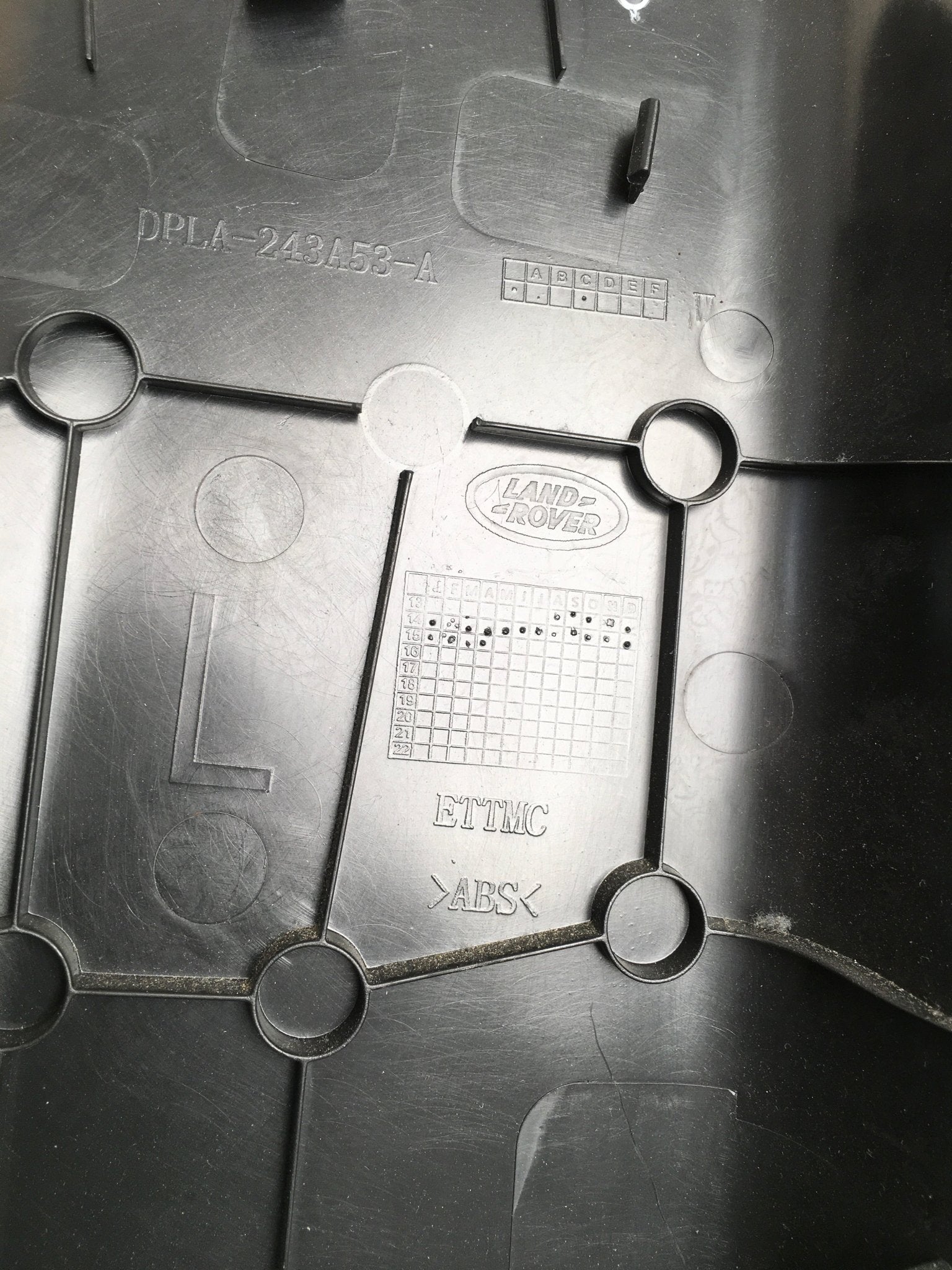 Moldura izq Pilar B Range Rover Sport II L494 - DPLA243A53A