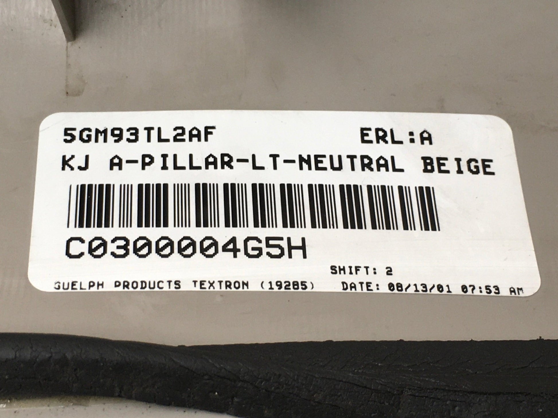 Moldura izquierda Jeep Cherokee III - 5GM93TL2AF