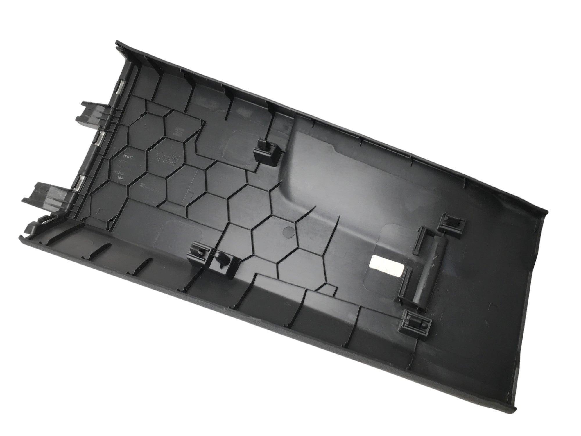 Moldura izquierda Seat Ibiza V / Arona - 6F0867239