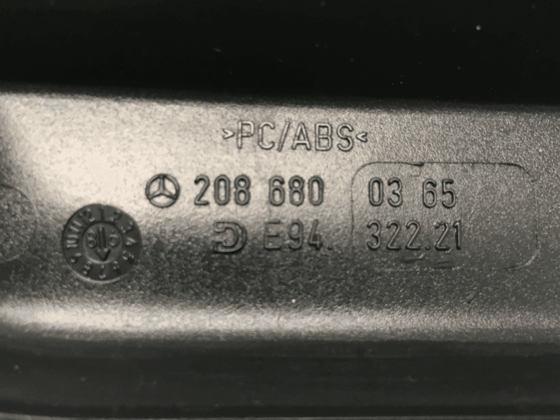 Moldura mando faros Mercedes W208 - 2086800365