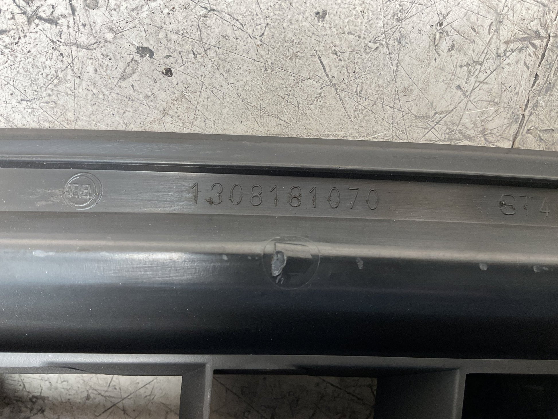 Moldura Parabrisas Ducato Jumper Boxer - 1308181070