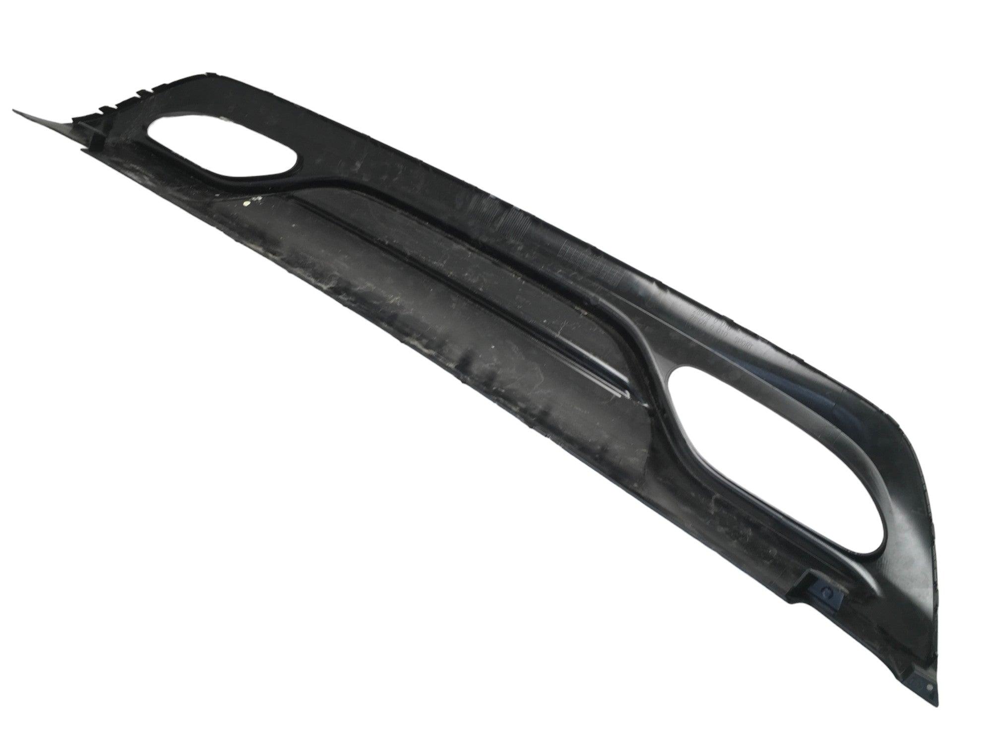 Moldura paragolpes trasero Mercedes C176 Fase 2 - A1768855600