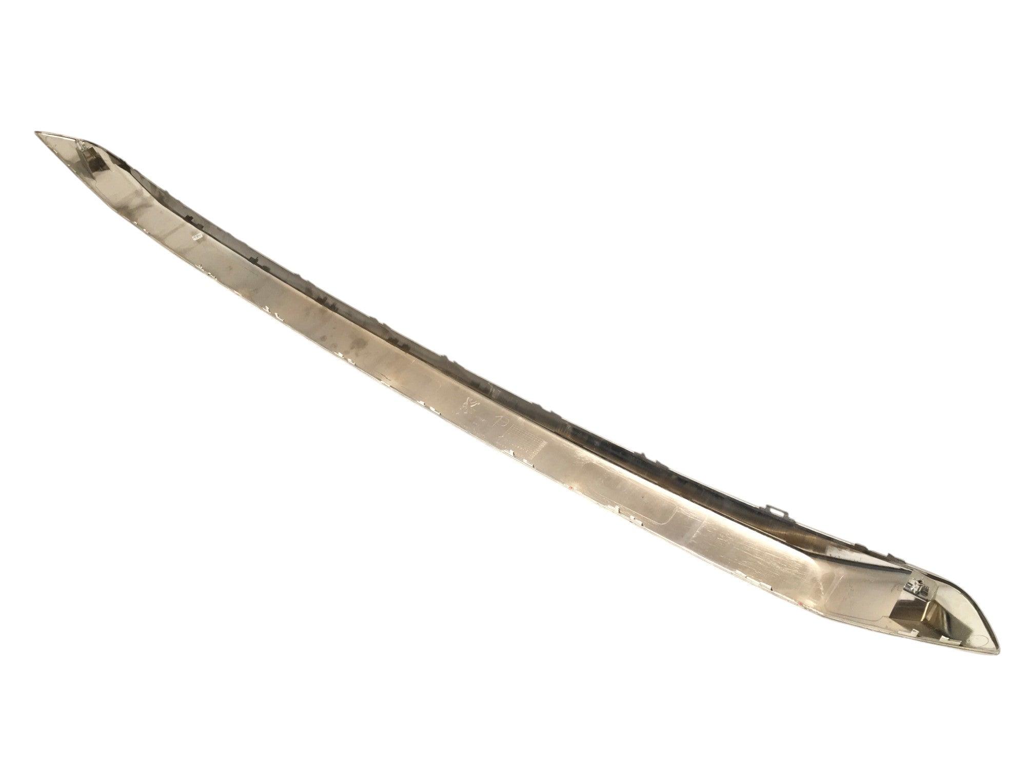 Moldura paragolpes trasero Peugeot 3008 II - 9811652177